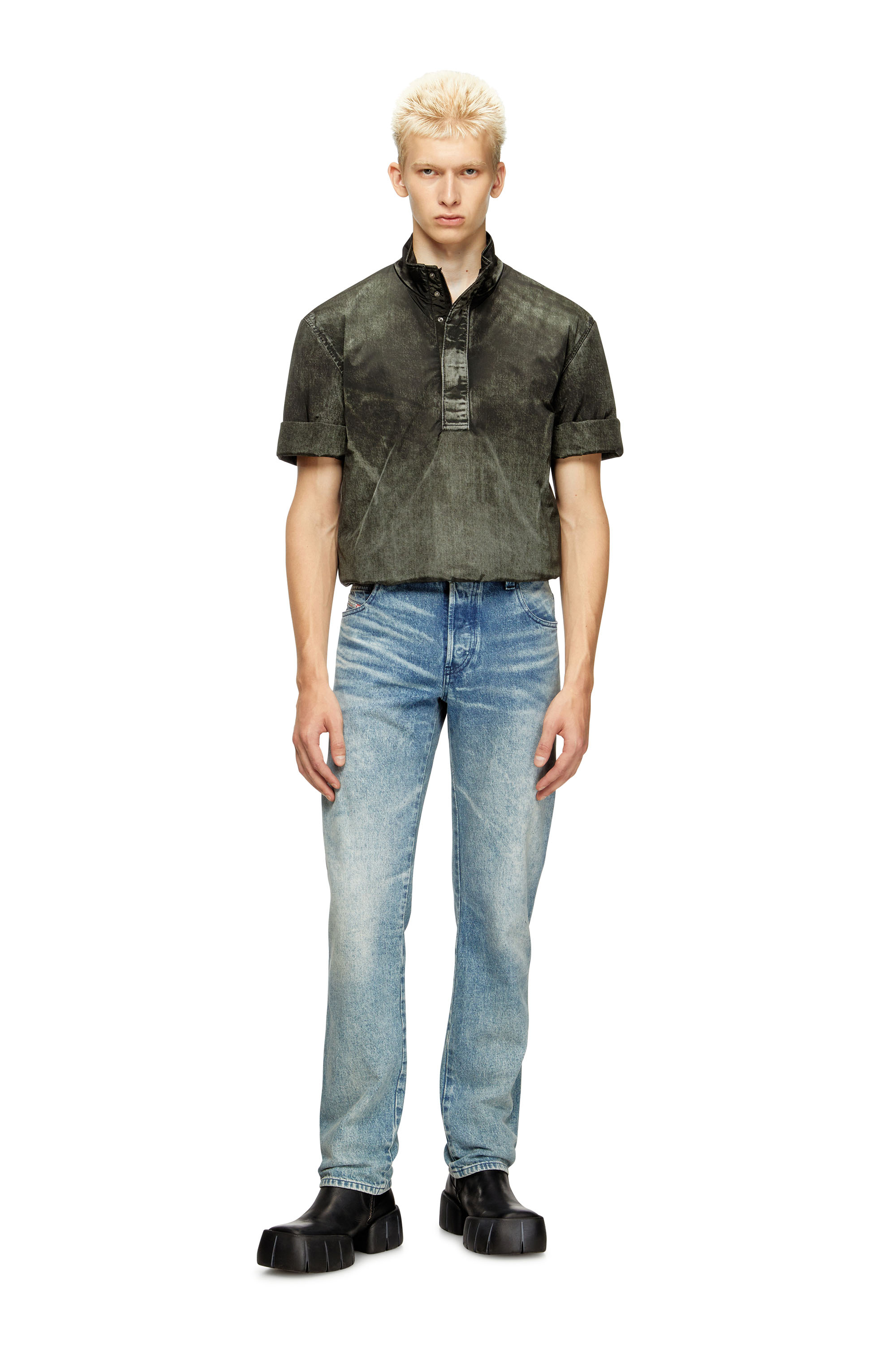 Diesel - J-VALOIS, Giacca a maniche corte con nylon effetto denim Uomo in Nero - 1