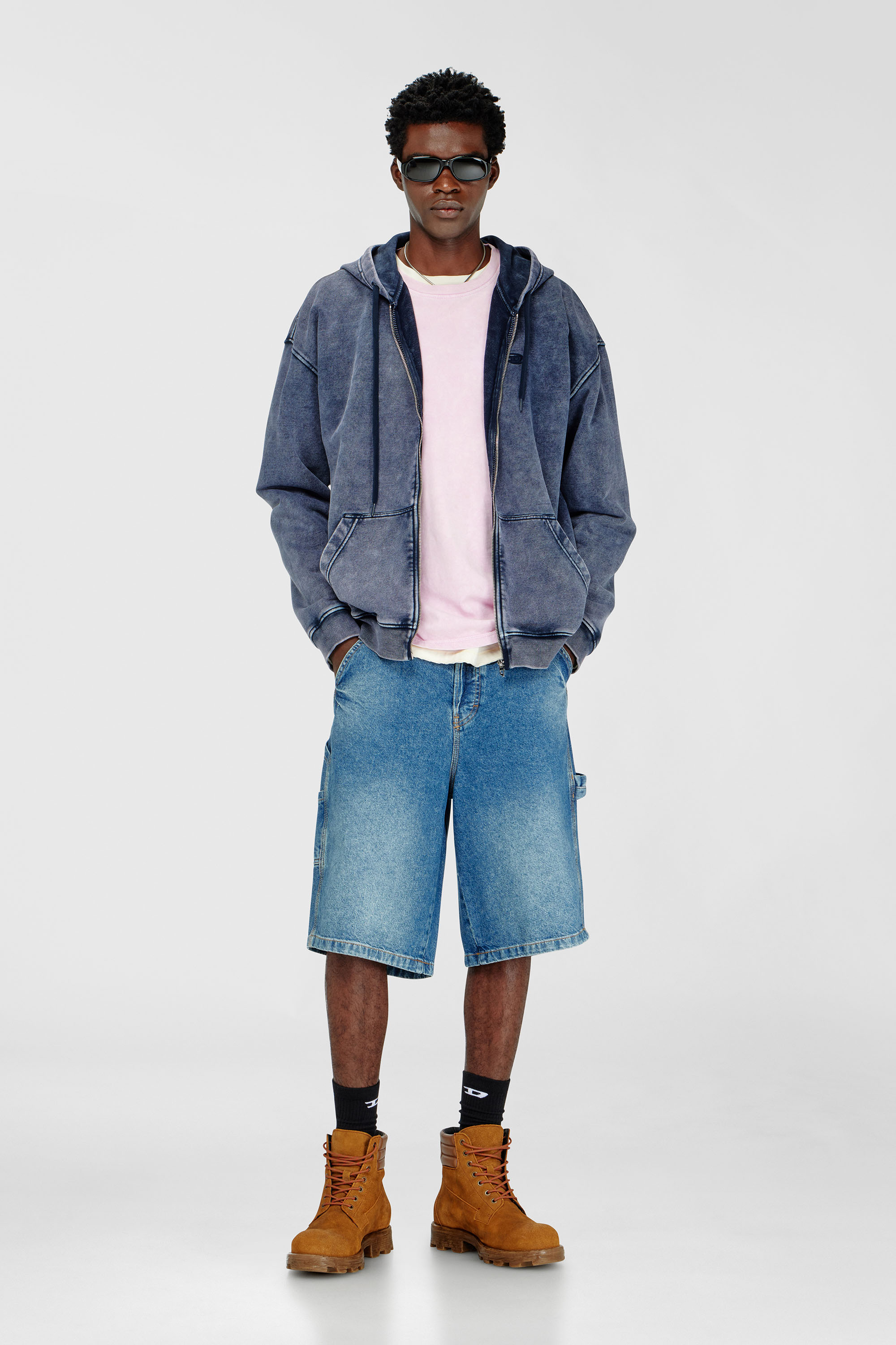 Diesel - D-LIVERY-W-SHORT, Shorts in denim stile utility Uomo in Blu - 1