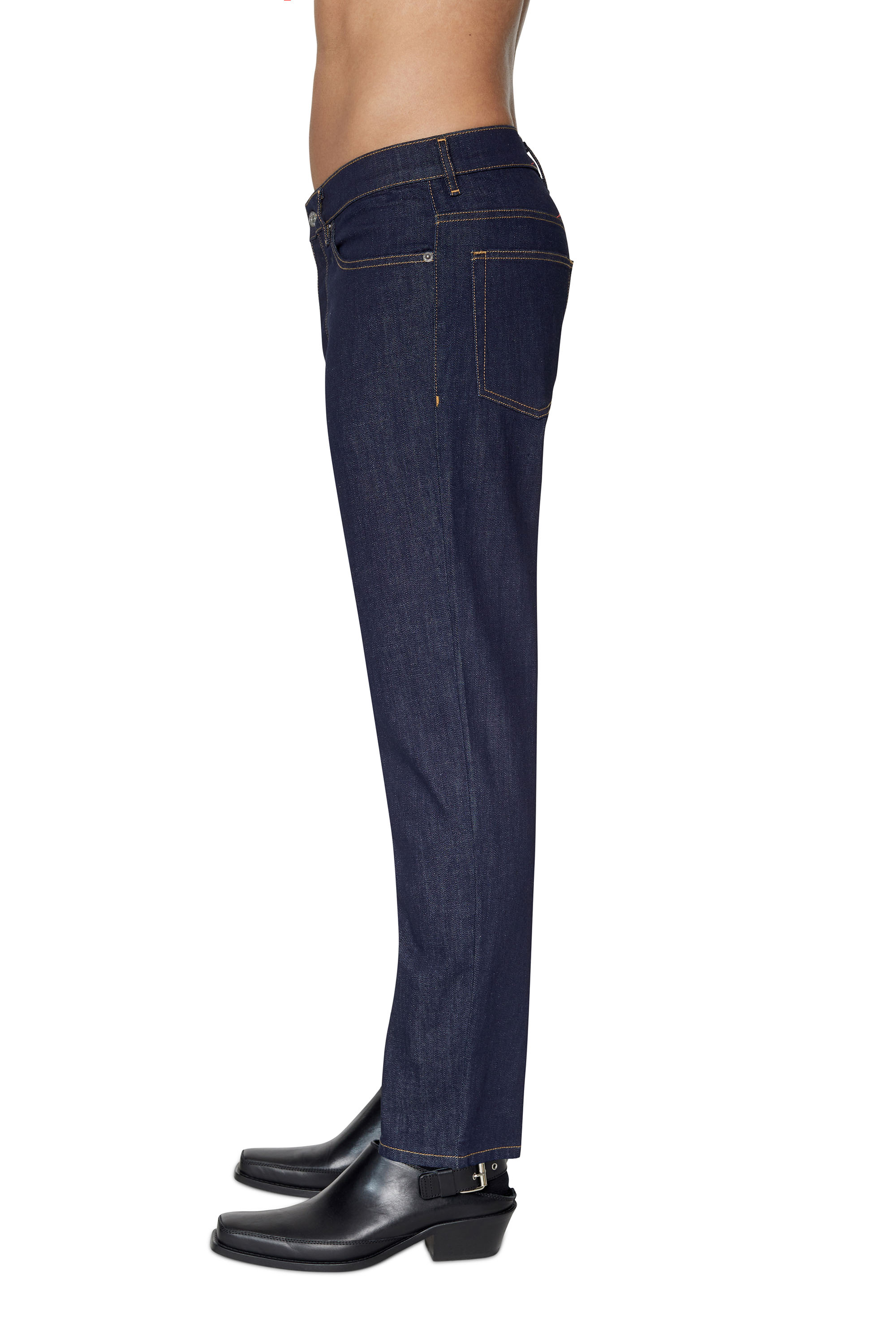 Diesel - Tapered Jeans 2005 D-Fining Z9B89, Blu Scuro - Image 5