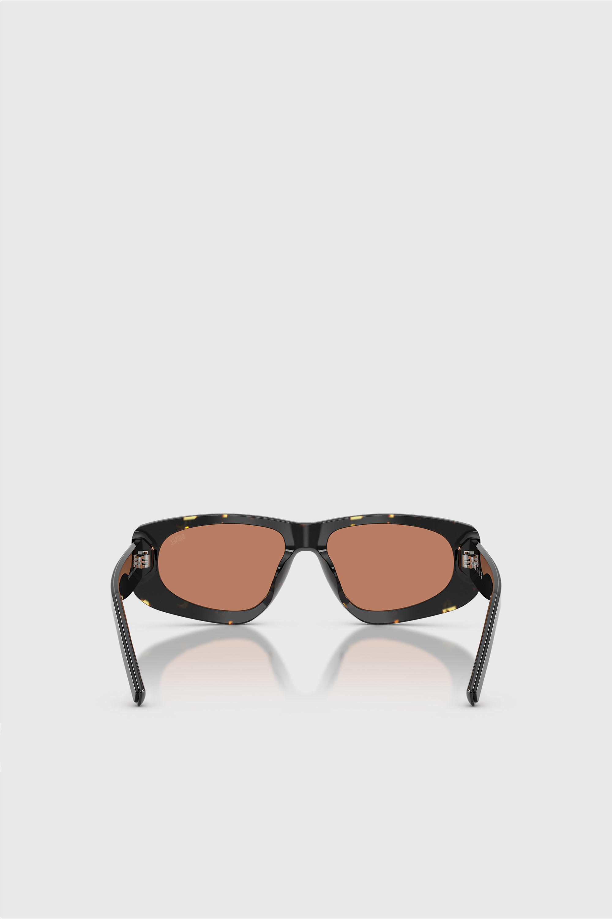 Diesel - 0DL2021U, Unisex's Geometric Sunglasses in Black/Brown - 4