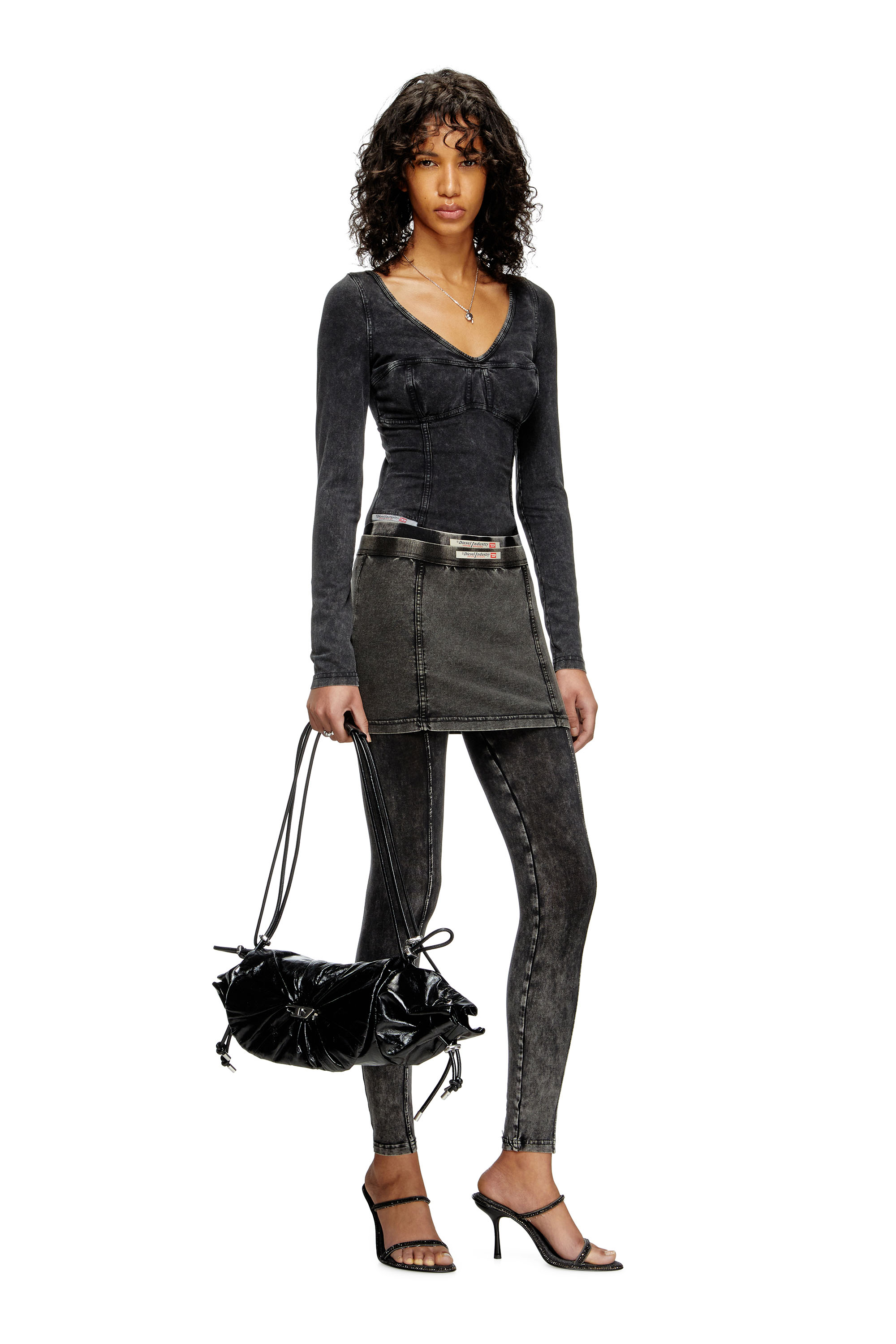 Diesel - T-ELIN, Maglia a maniche lunghe effetto denim Donna in Nero - 1