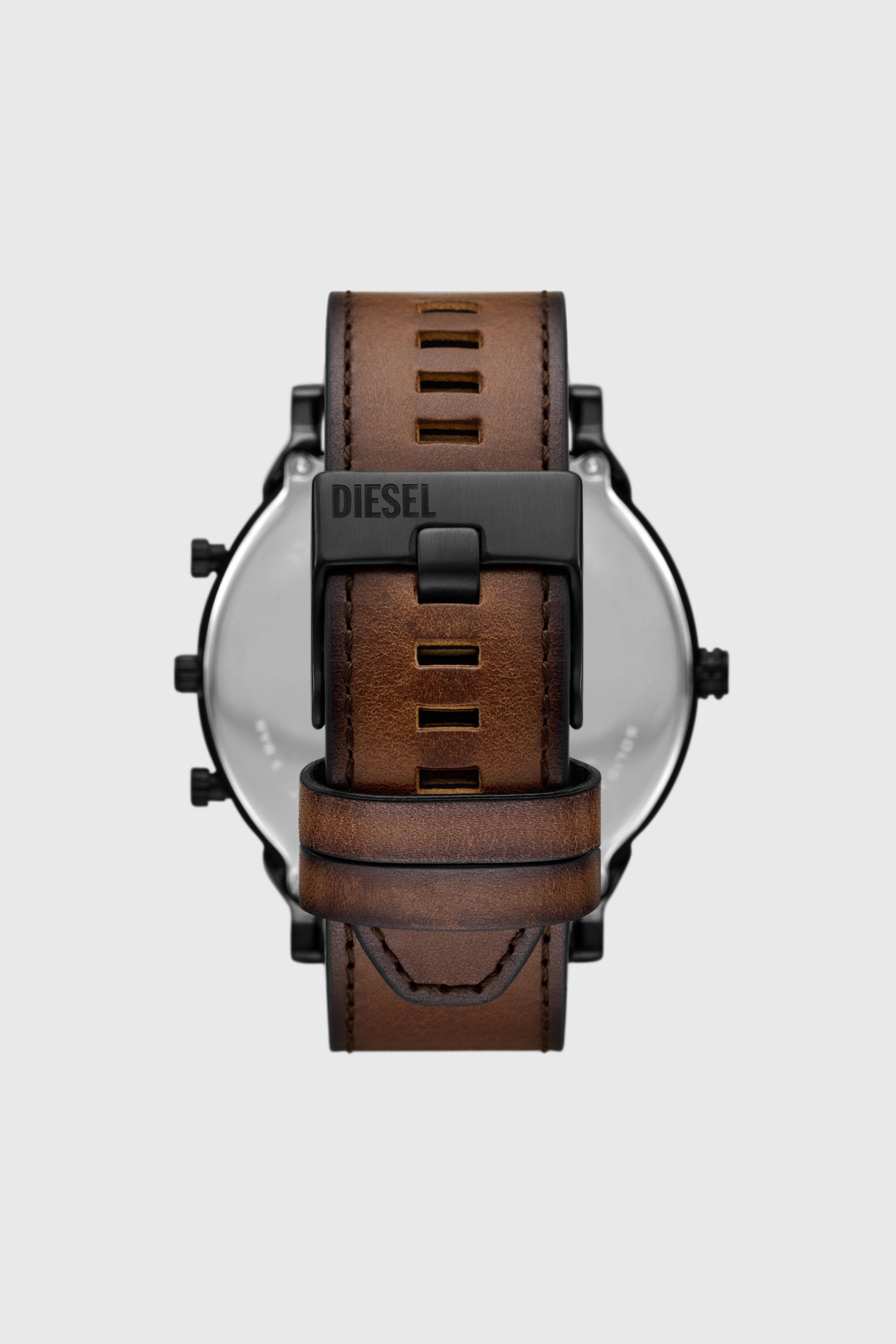 Diesel - DZ7492 WATCH, Orologio Mega Chief Slim in pelle marrone Uomo in Marrone - 2