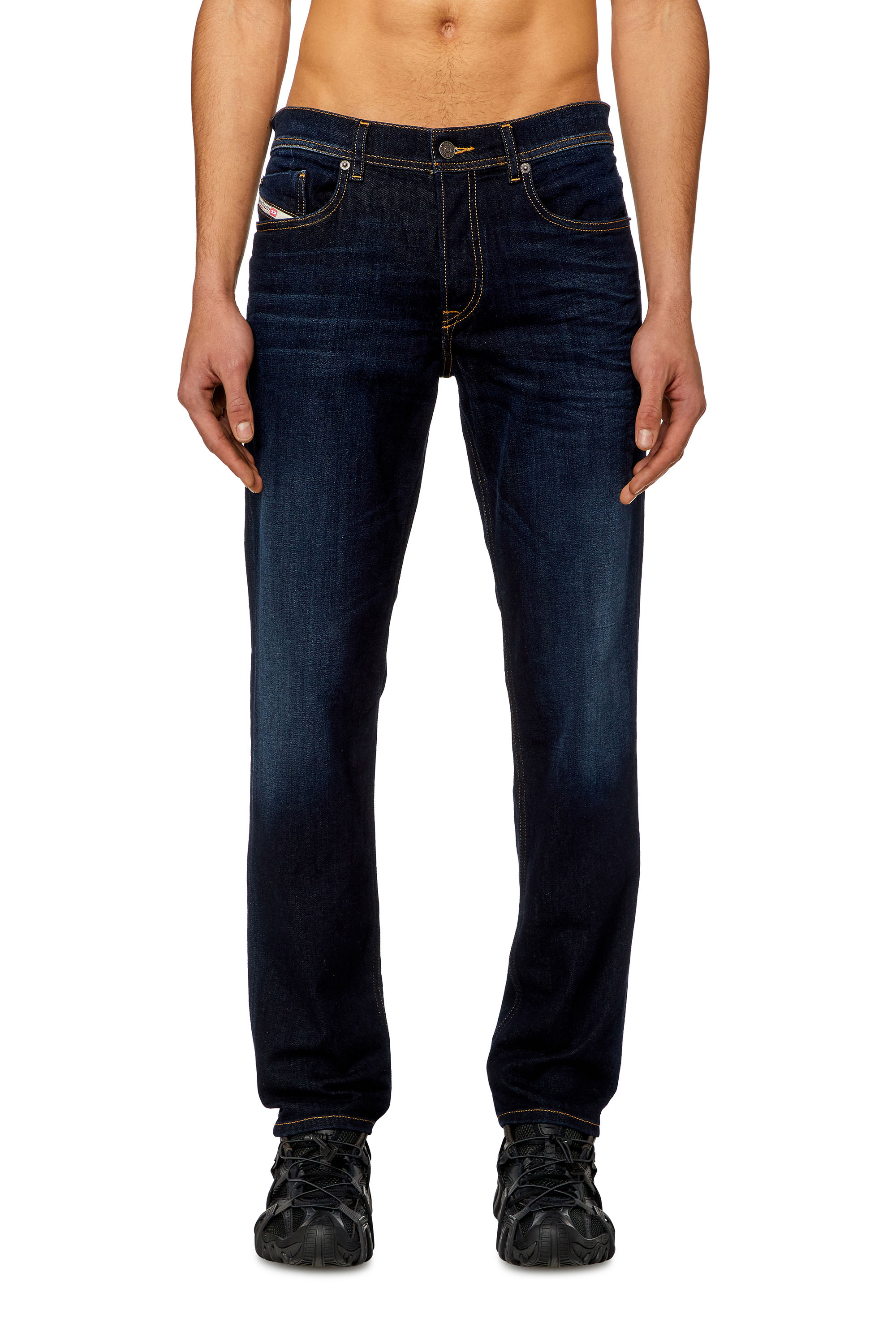 Diesel - Tapered Jeans 2023 D-Finitive 009ZS, Blu Scuro - Image 1