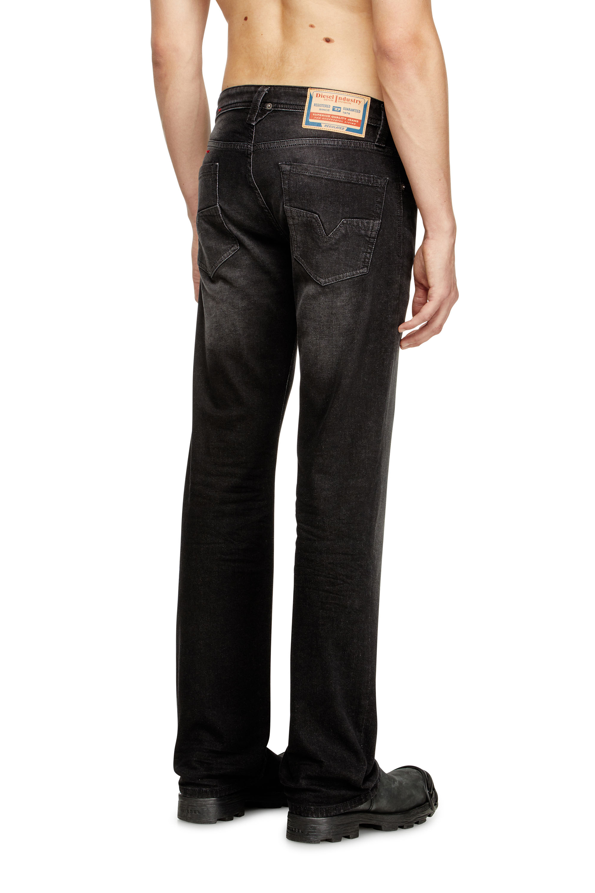 Regular Jeans 1985 Larkee 0DBDT, Black/Dark grey Diesel - Man's Regular Jeans 1985 Larkee 0DBDT, Black/Dark grey - 4