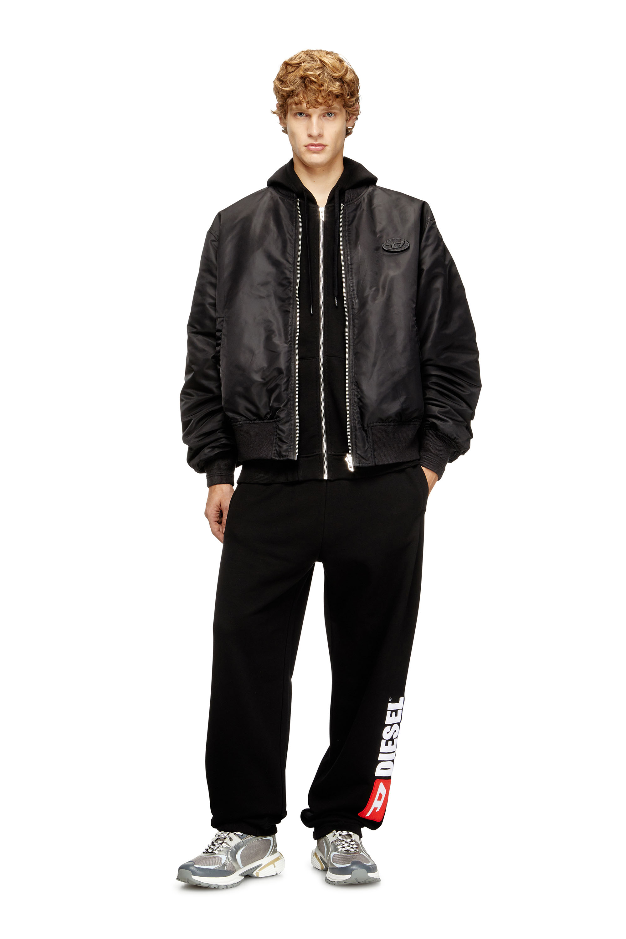 Diesel - W-TYPE-D1, Giacca bomber imbottita con ricamo Oval D Uomo in Nero - 3