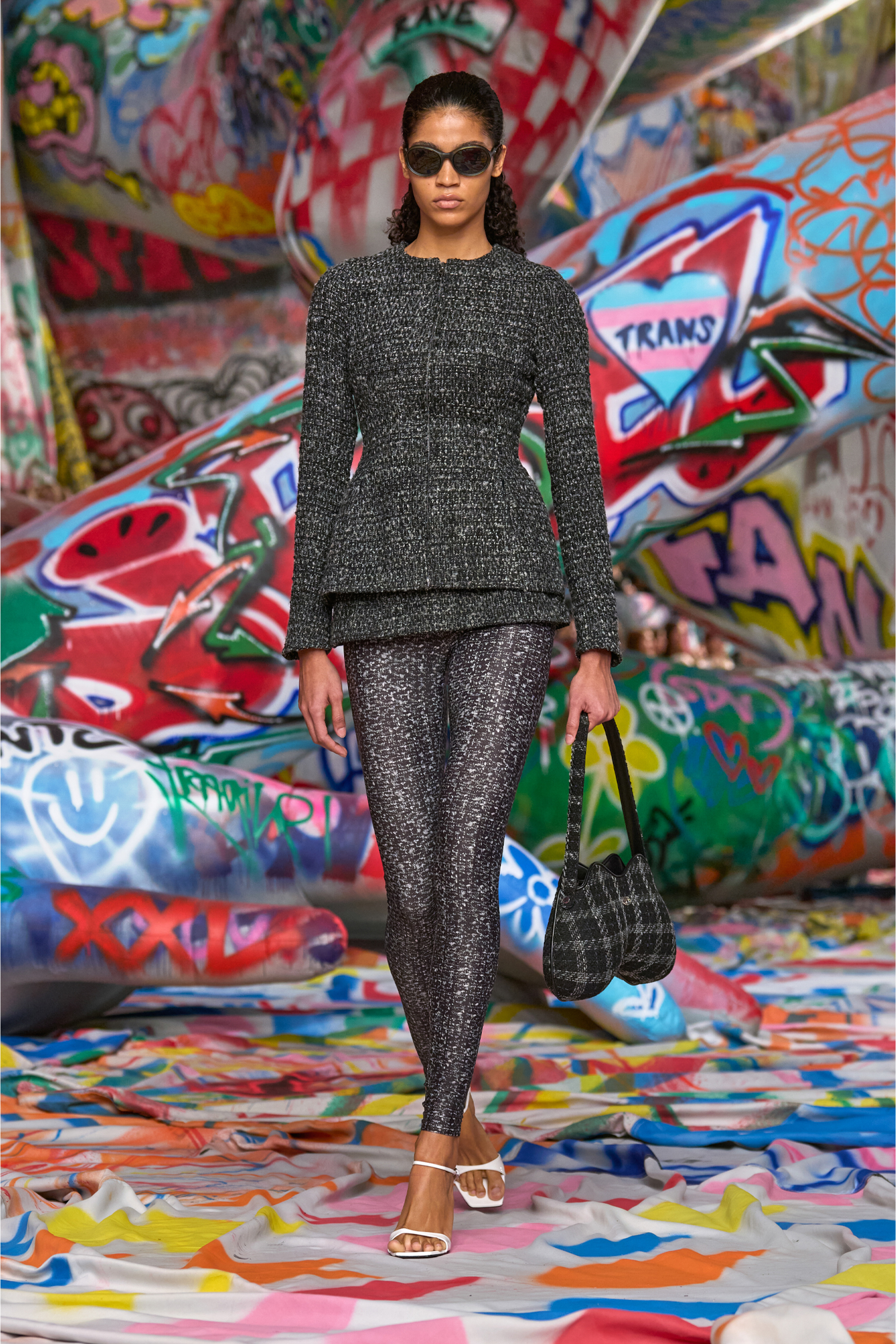 Diesel - P-HOUR, Gonna bouclé con leggings Donna in Nero - 3