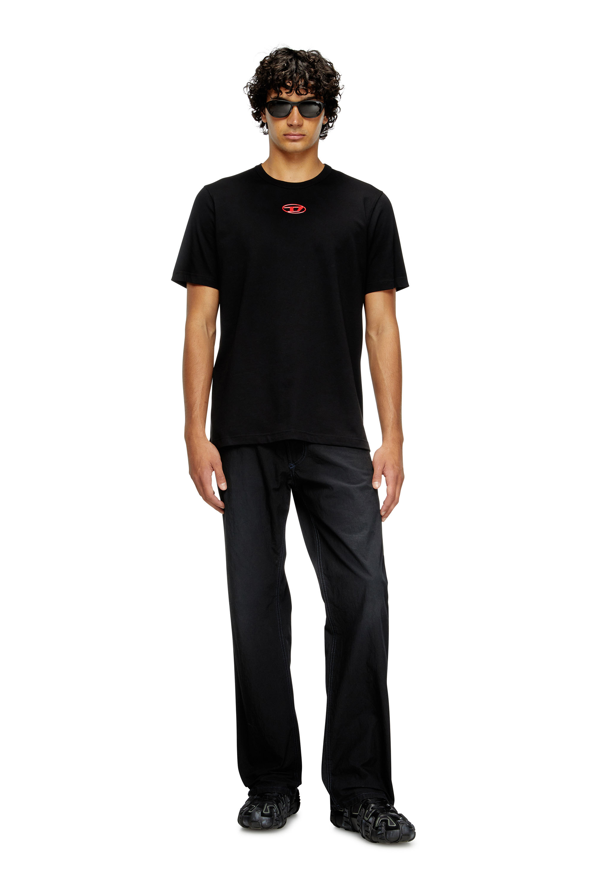 Diesel - T-ADJUST-OD, T-shirt con Oval D metallica Uomo in ToBeDefined - 2