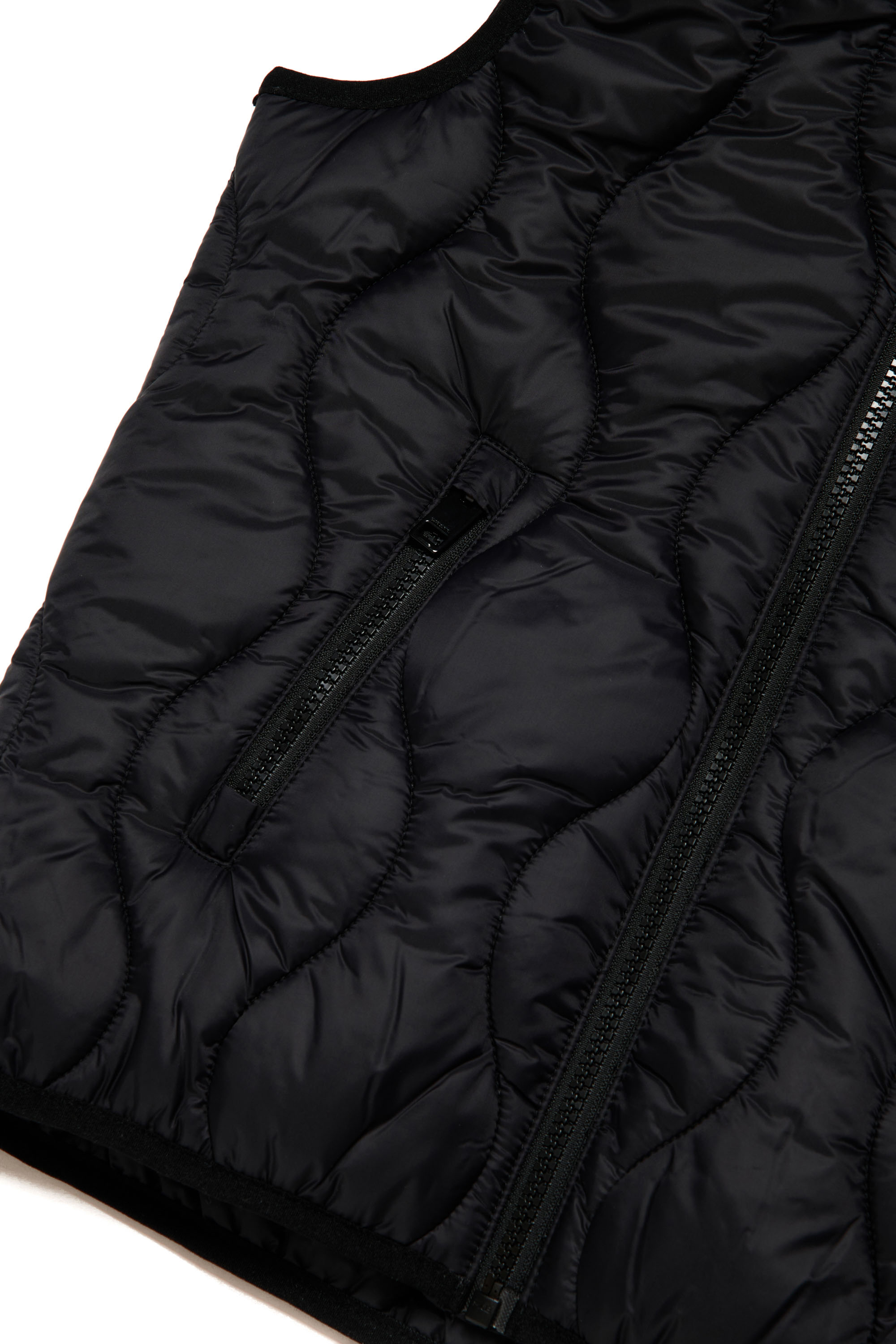 Diesel - JSLASH, Unisex Hooded vest in quilted nylon in Black - Image 4