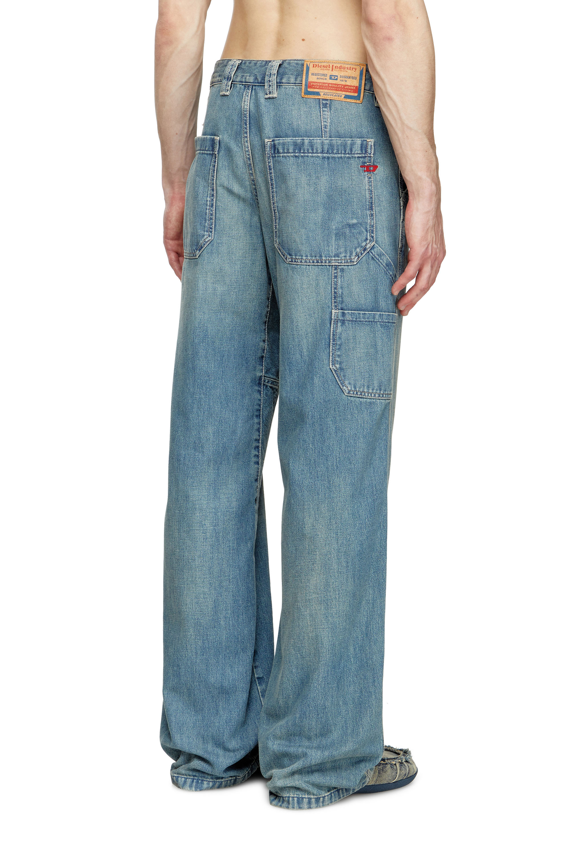 Diesel - Relaxed Jeans D-Livery 068SK Uomo, Blu Chiaro - Image 4