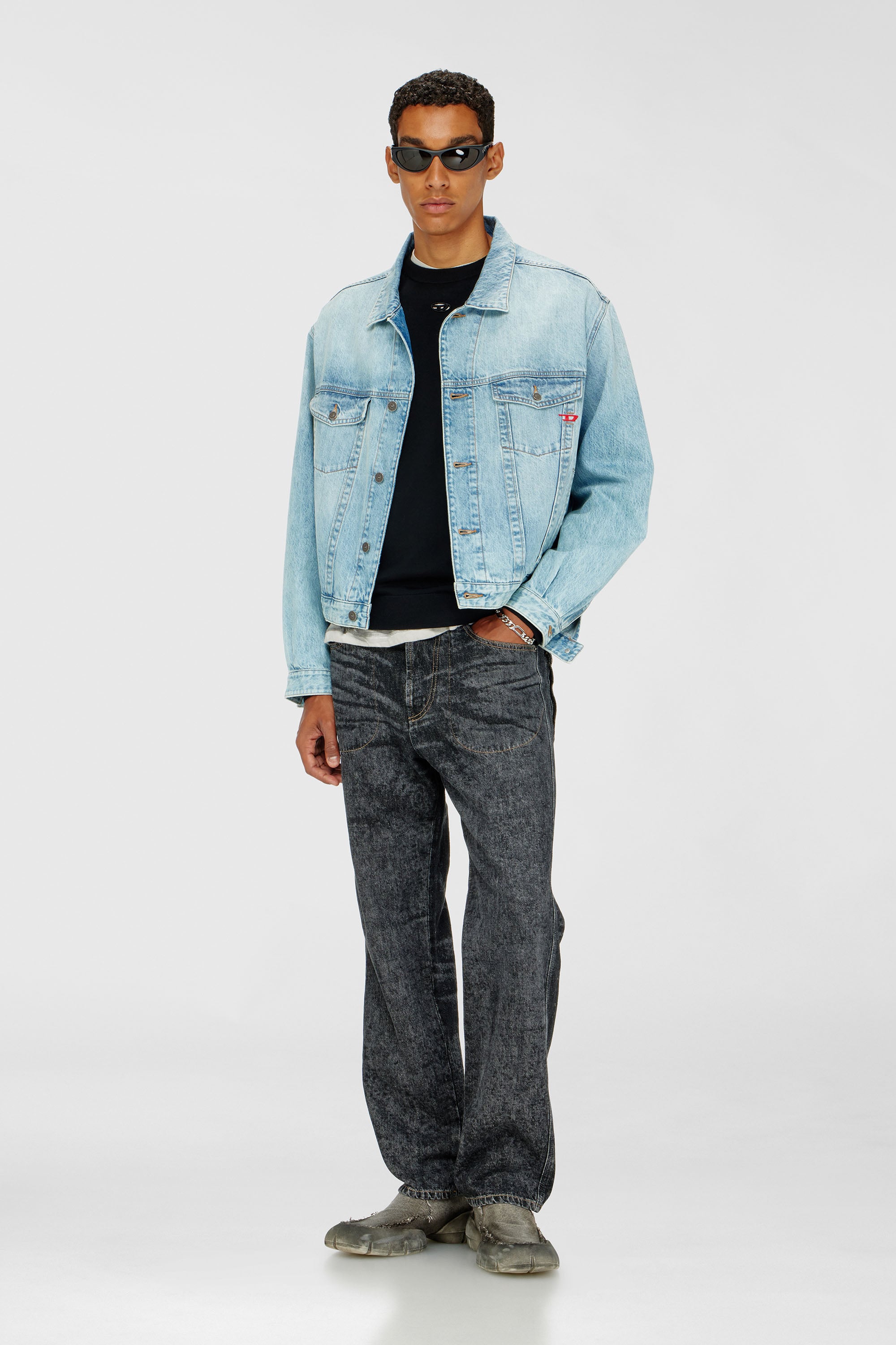 Diesel - K-VALIAM, Maglia in lana con logo cut-out Uomo in Nero - 2