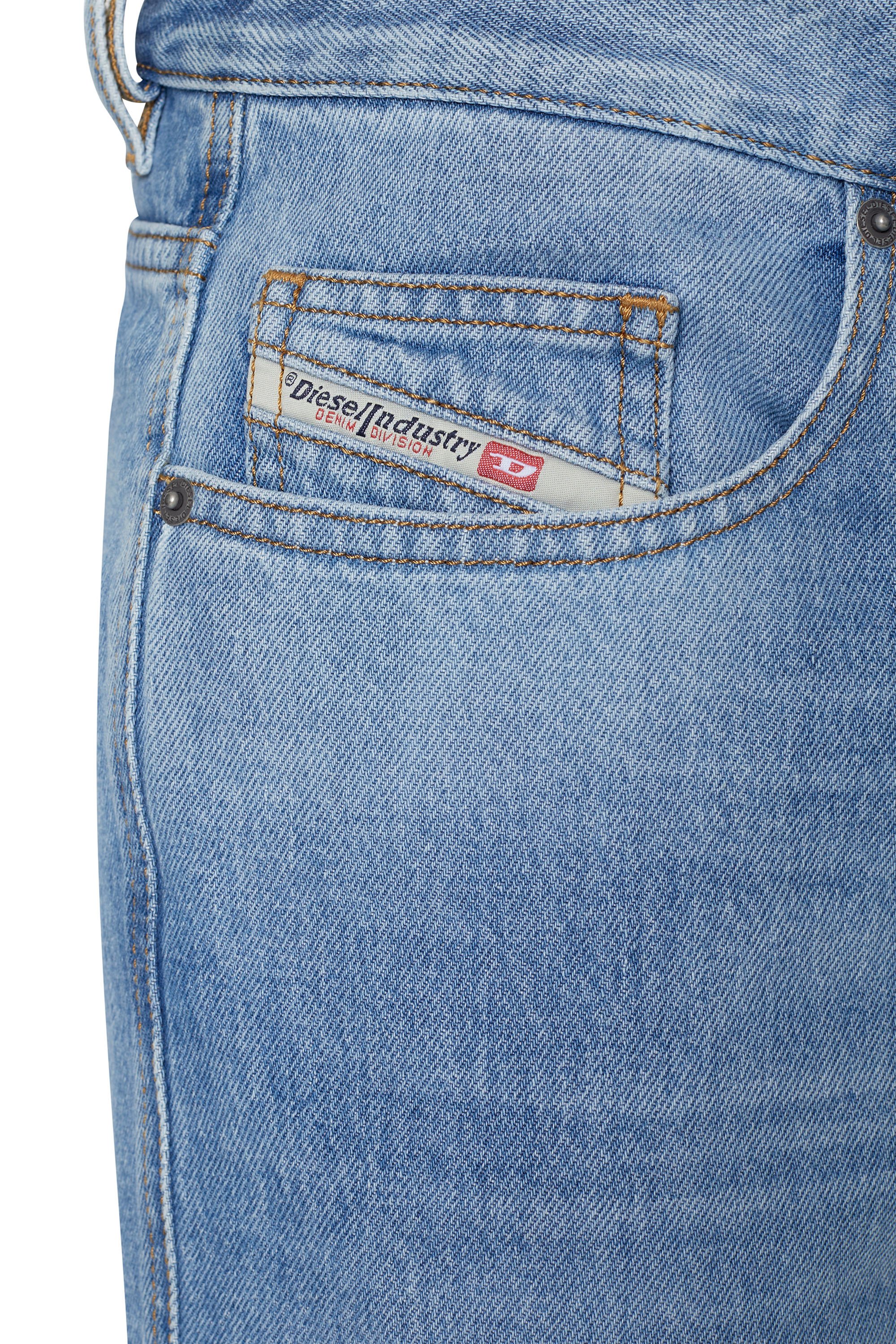 Diesel - Straight Jeans 2020 D-Viker 09C15, Blu Chiaro - Image 3