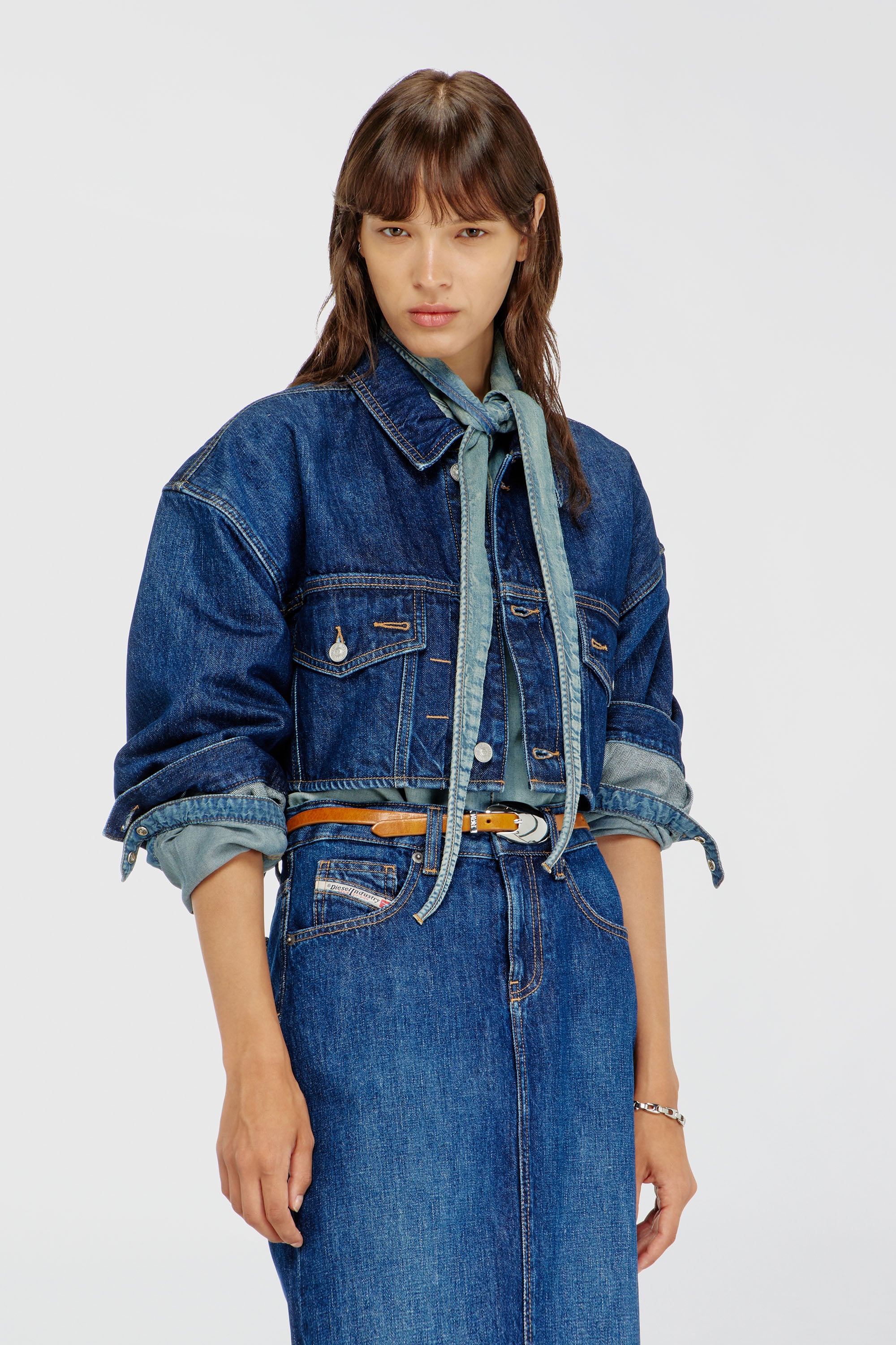 Diesel - DE-MALLEY, Giacca trucker in denim cropped oversize Donna in Blu - 1