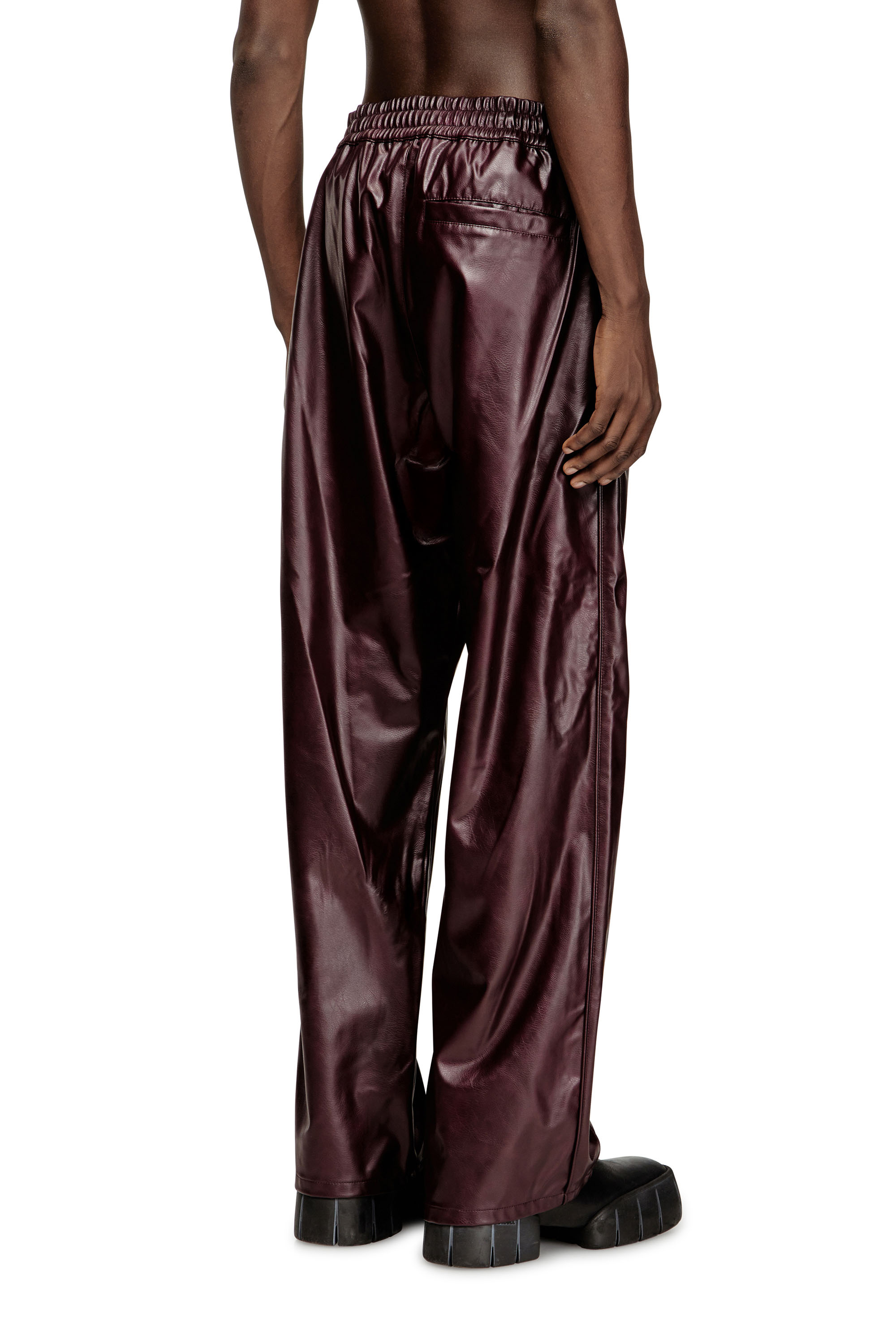 Diesel - FR-P-ARTEN, Pantaloni con logo burgundy Uomo in Rosso - 4