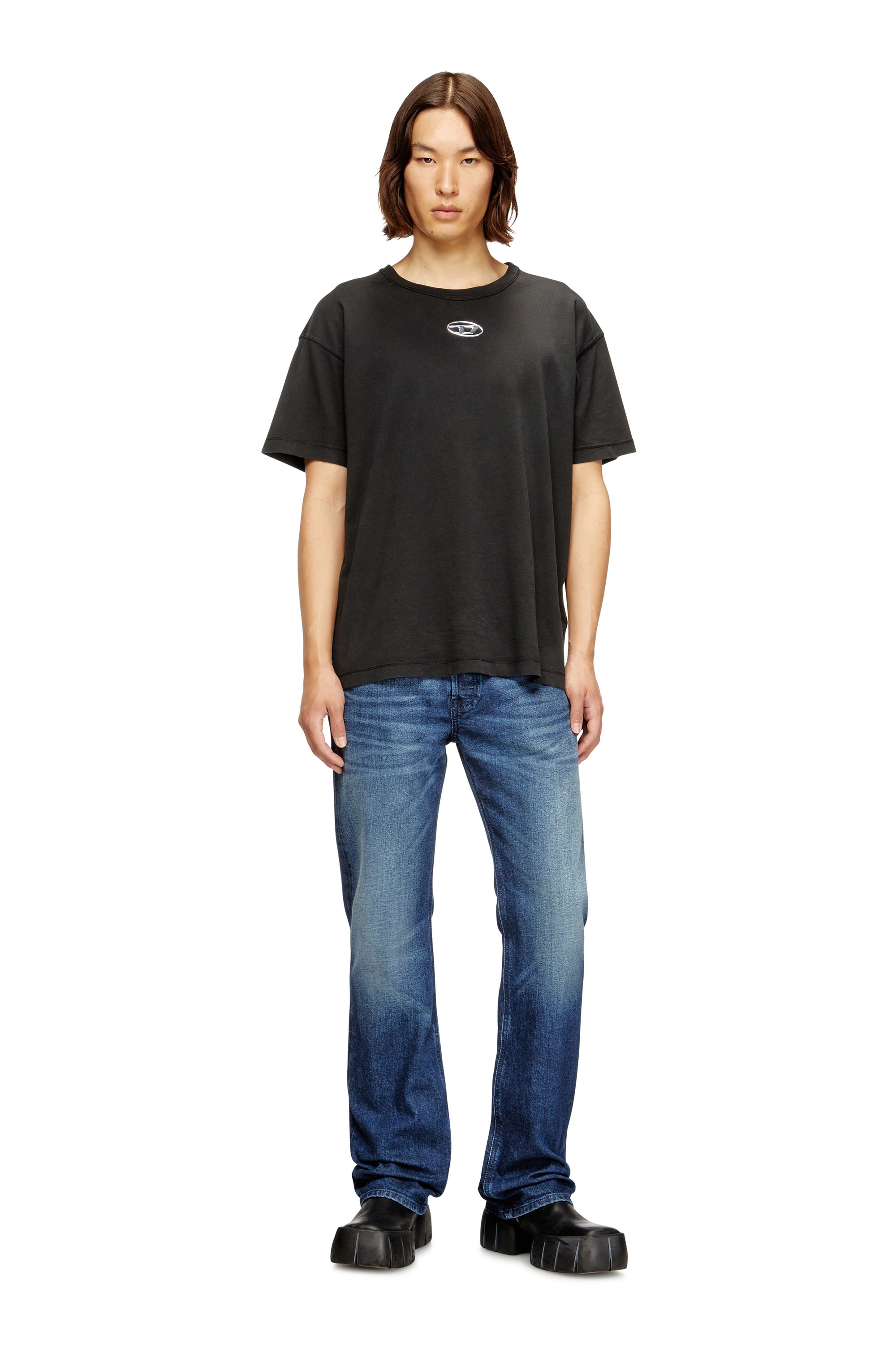 Diesel - T-NORM-IOD, Light cotton T-shirt with metallic Oval D logo Uomo in Nero - 2
