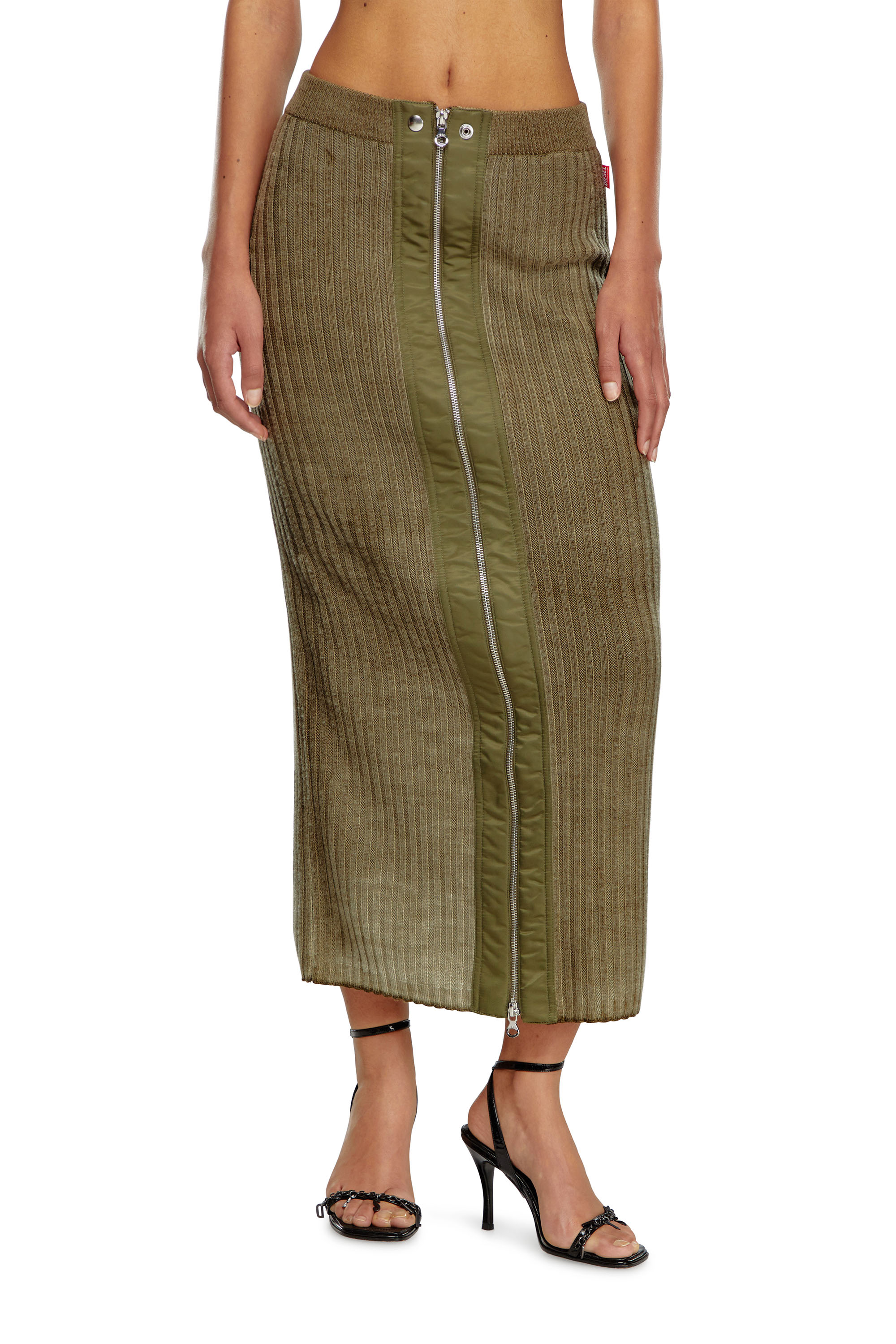Diesel - M-ASI, Donna Gonna midi in maglia di lana trattata in Verde - Image 1