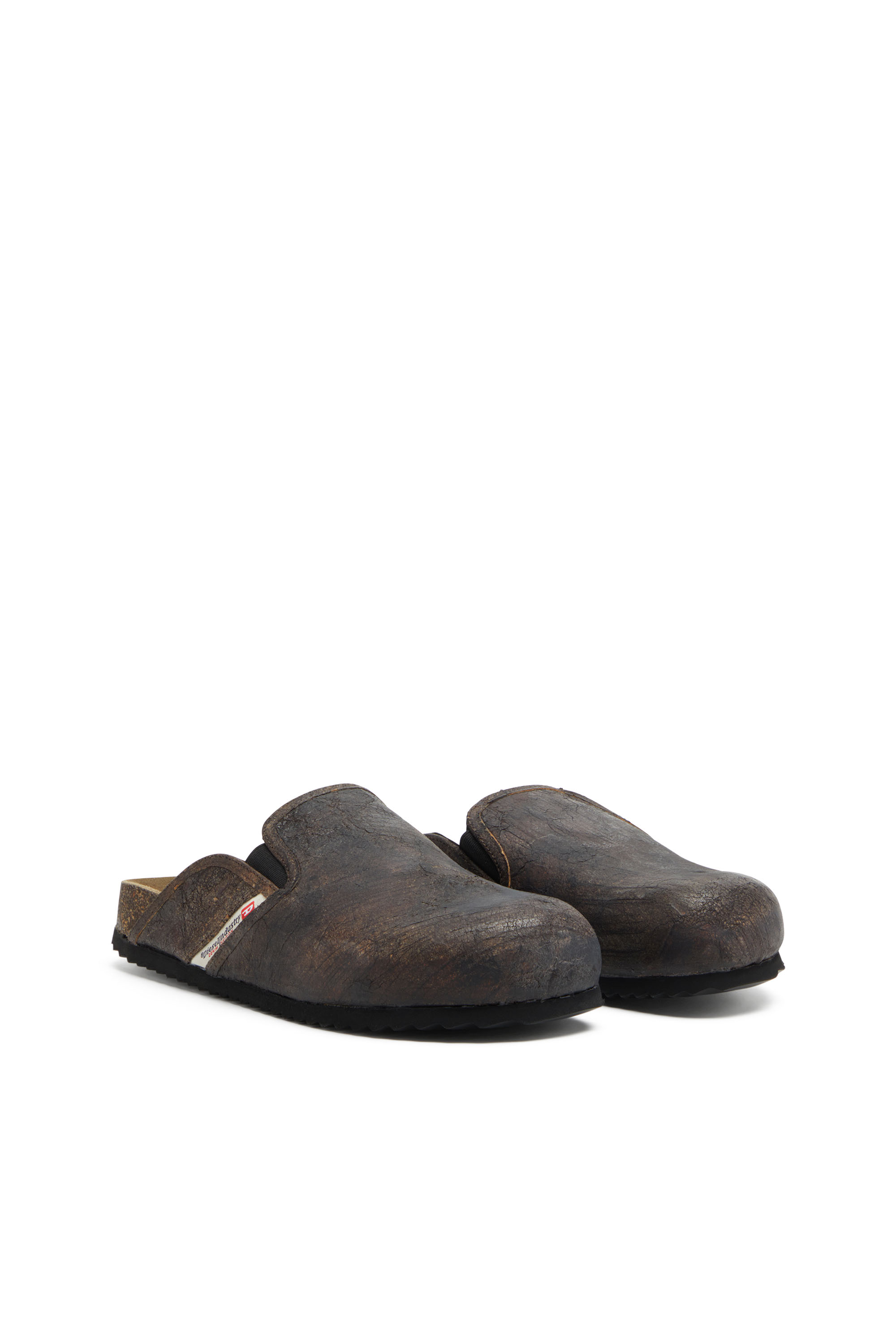 Diesel - D-WOODSTOCK SLIP-ON, Sabot in suede effetto craquelé Uomo in Marrone - 2
