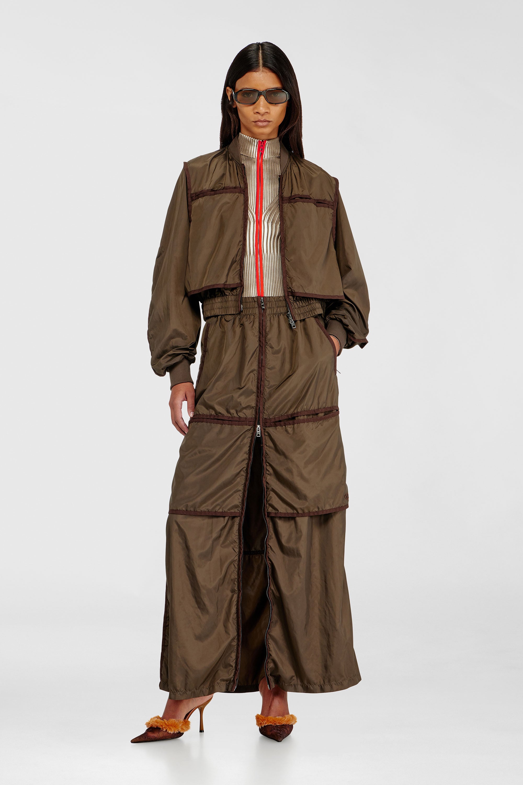 Diesel - O-HYTON, Gonna maxi stile windbreaker con zip frontale Donna in Marrone - 1