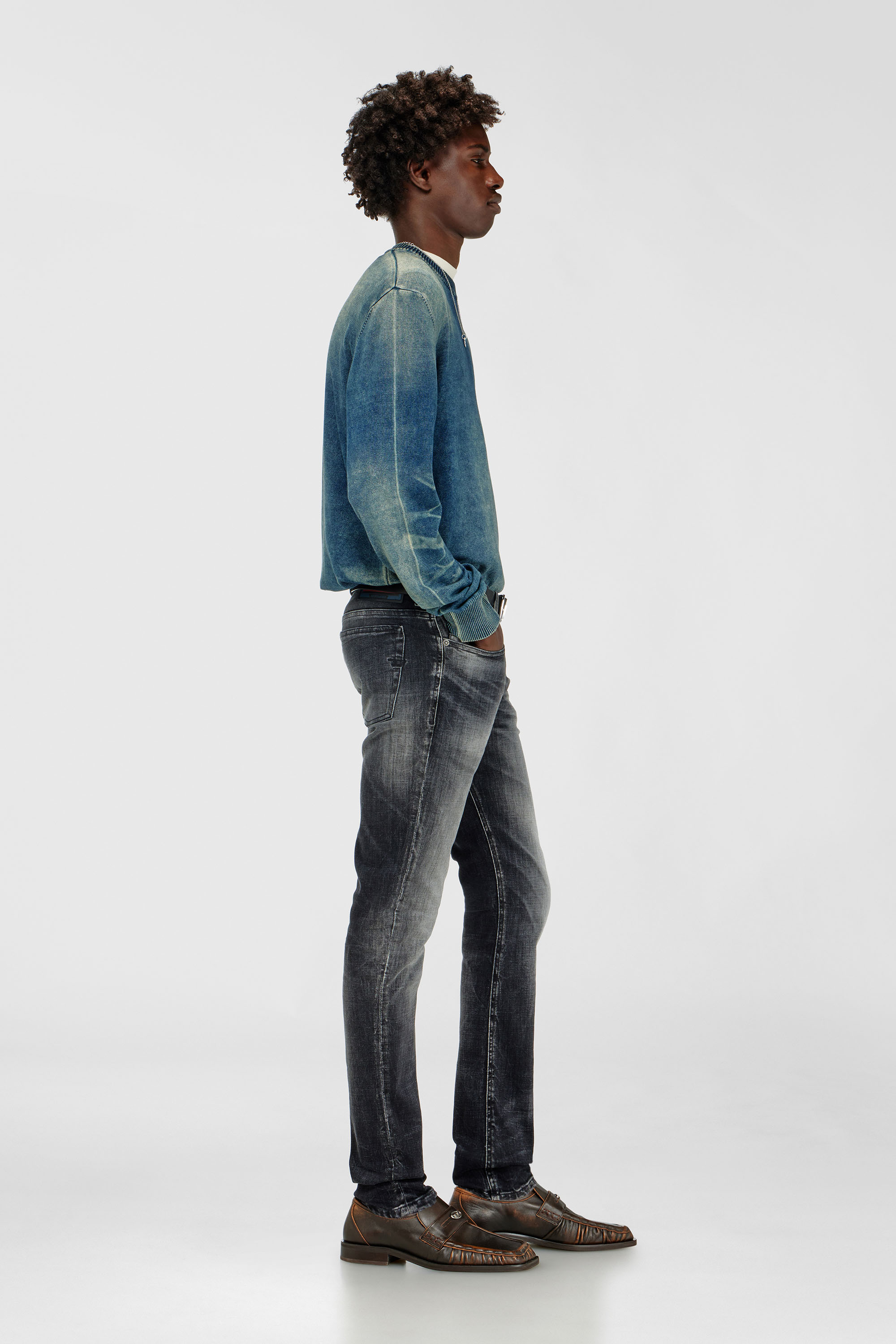 Diesel - Skinny Jeans 1979 Sleenker 09R08 Uomo, Nero/Grigio scuro - Image 2