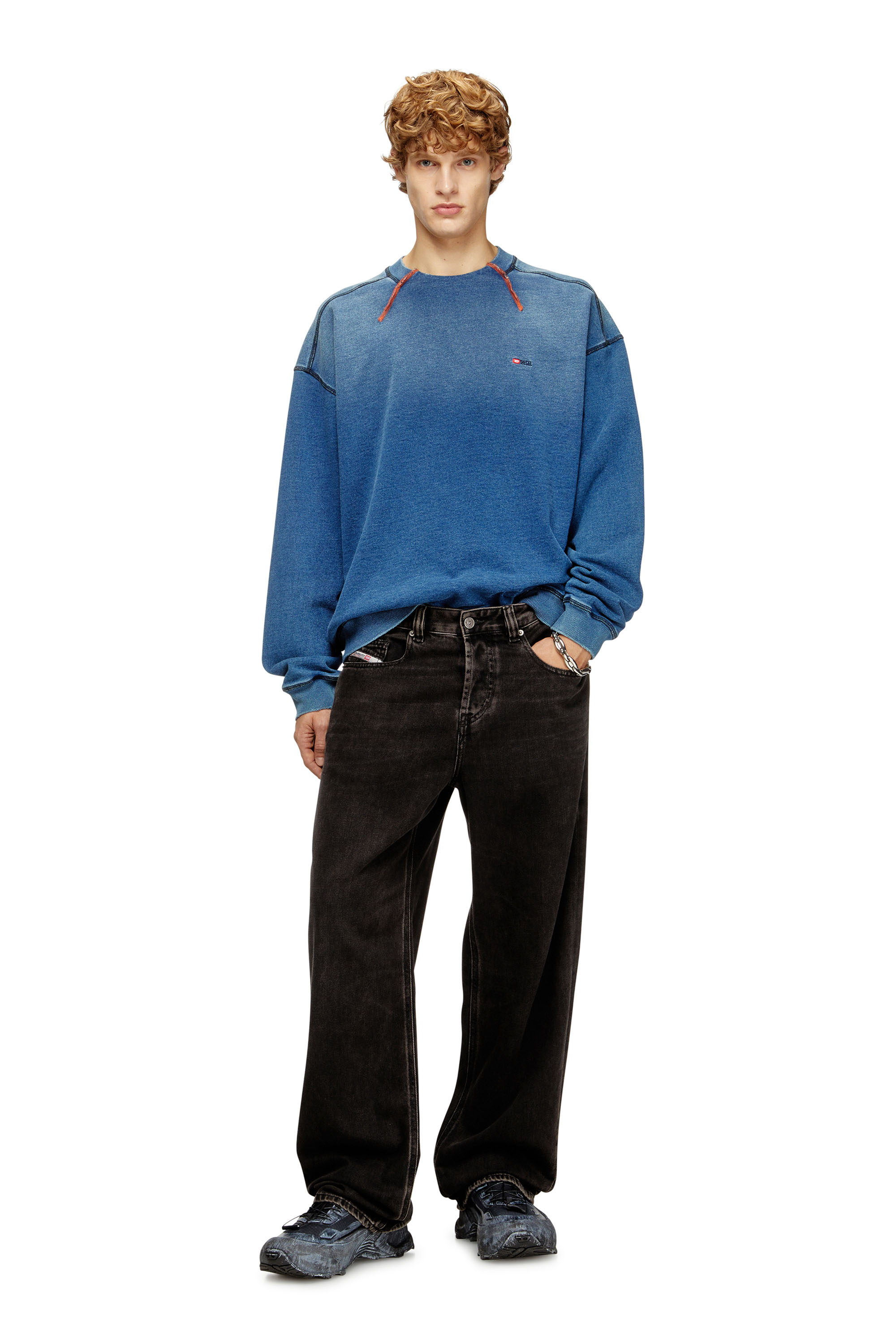 Diesel - S-CRAO-BOXT, Maglione in cotone con cuciture a contrasto Uomo in Blu - 2