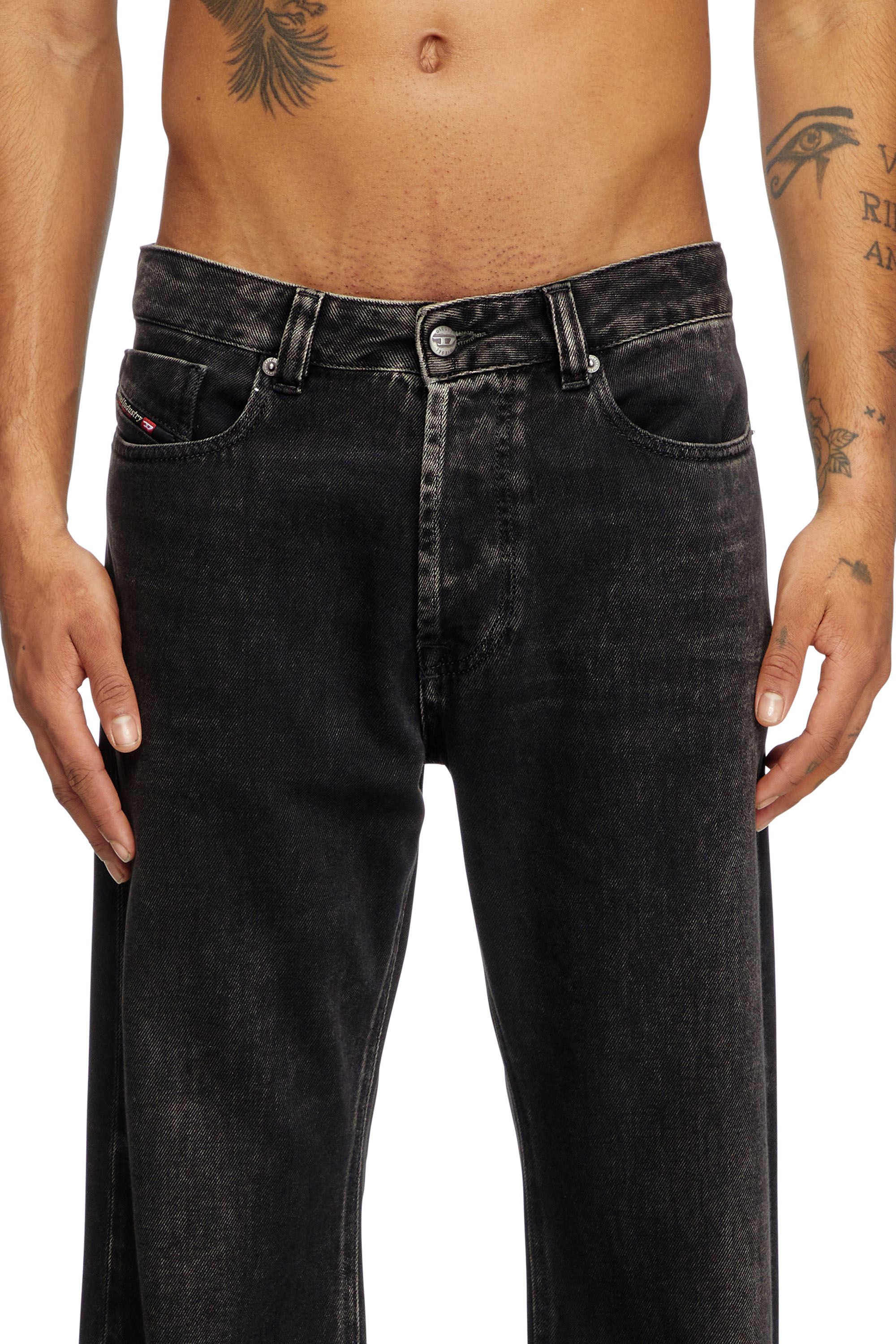 Diesel - Relaxed Jeans 1980 D-Eeper 09J96 Uomo, Nero/Grigio scuro - Image 5