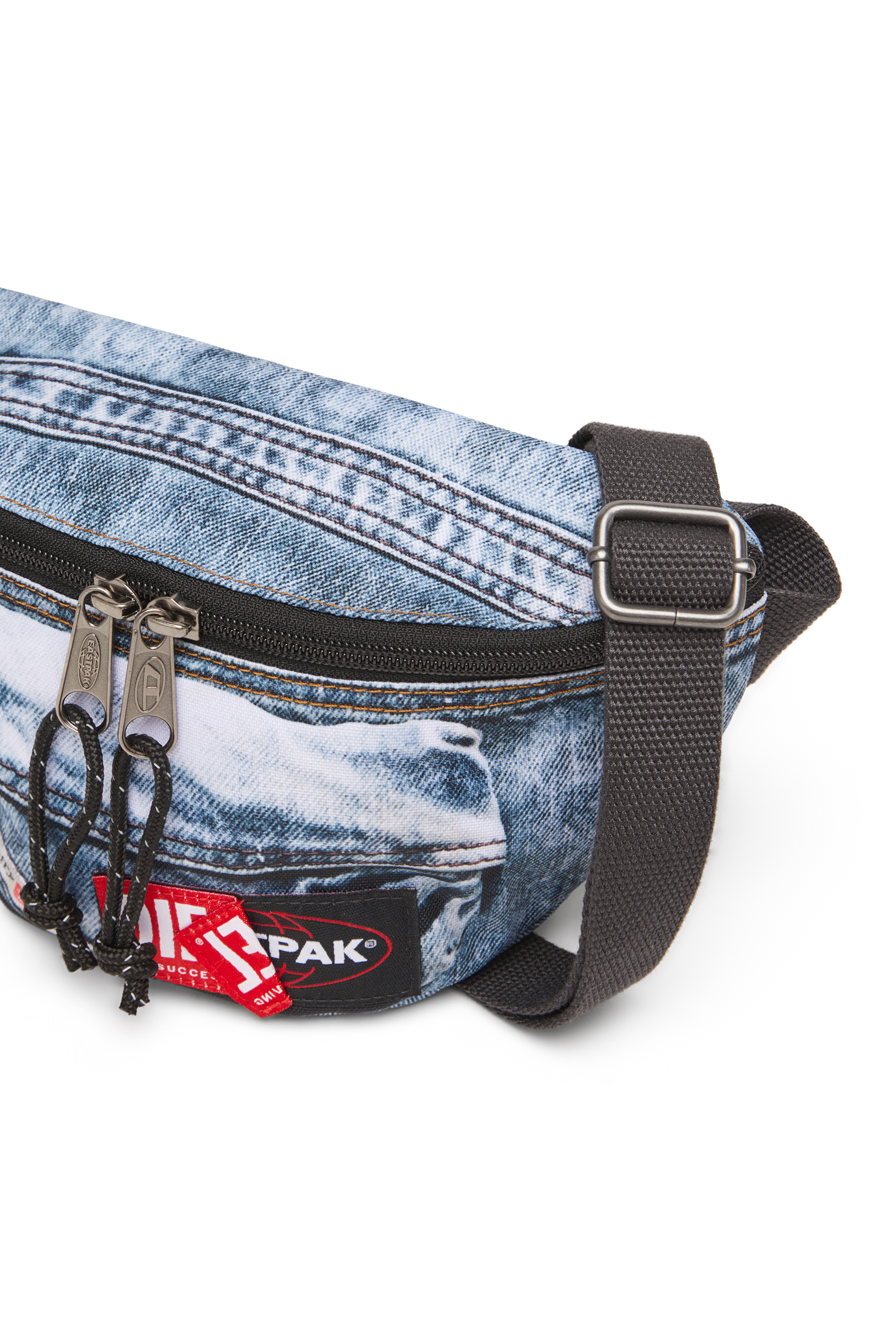 Diesel - DIESEL SPRINGER, Marsupio in denim trompe l'oeil Unisex in Blu - 3