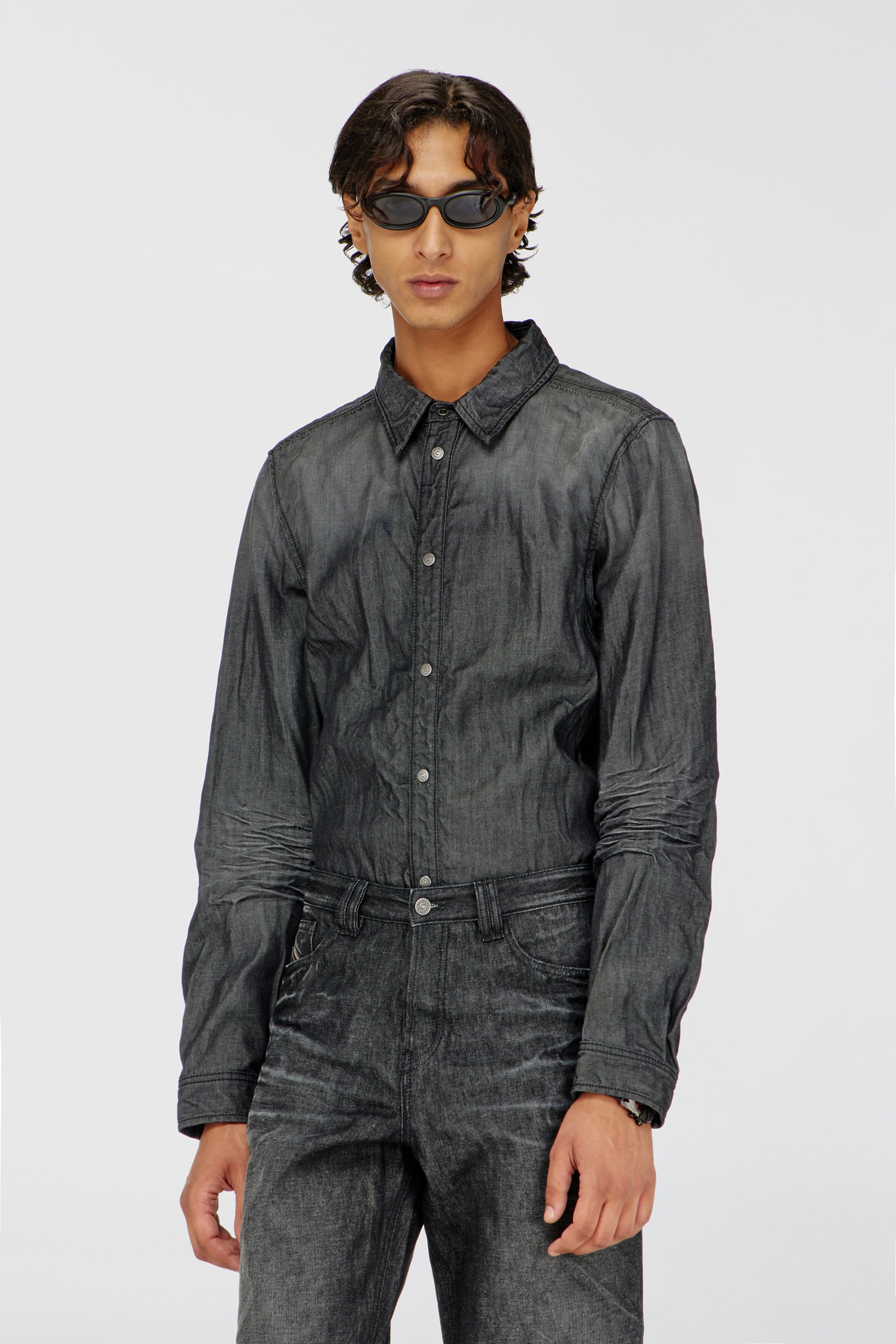 Diesel - D-SYNAR-FSJ2, Camicia in denim stropicciato Uomo in Grigio - 1