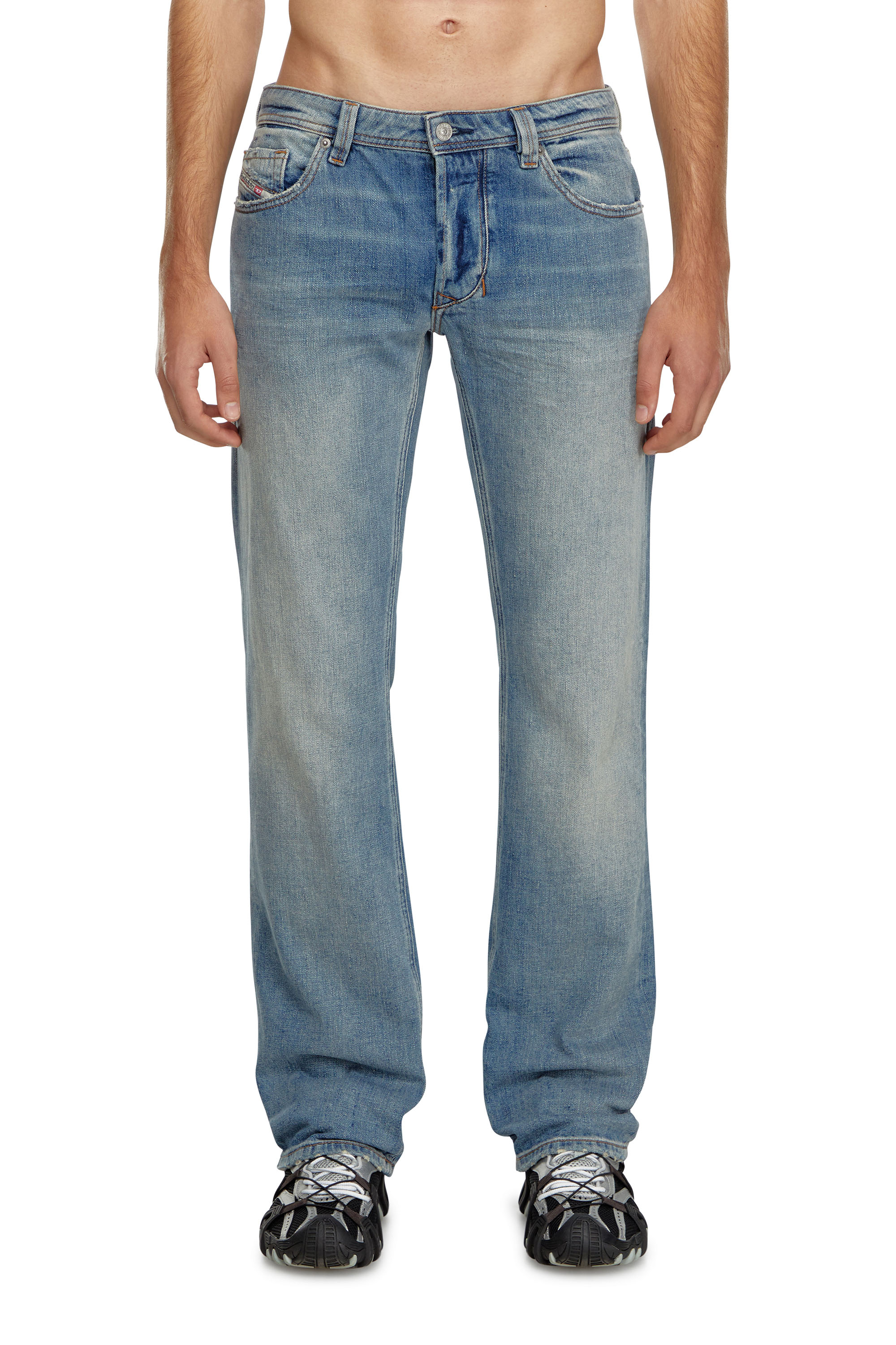 Diesel - Uomo Straight Jeans 1985 Larkee 0GRDN, Blu Chiaro - Image 1