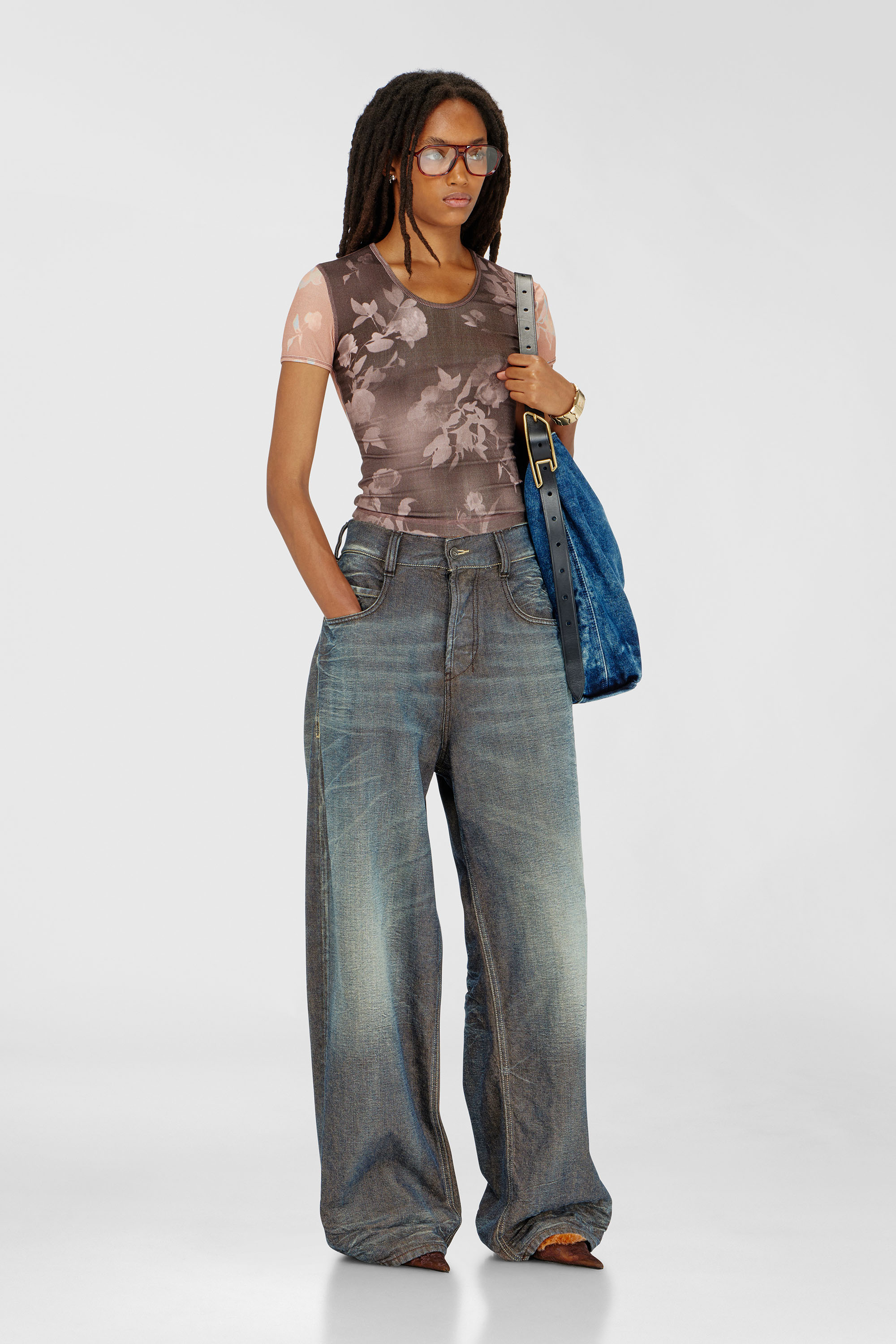 Diesel - T-ELENEWU, Top in jersey a costine con stampa floreale Donna in Multicolor - 1