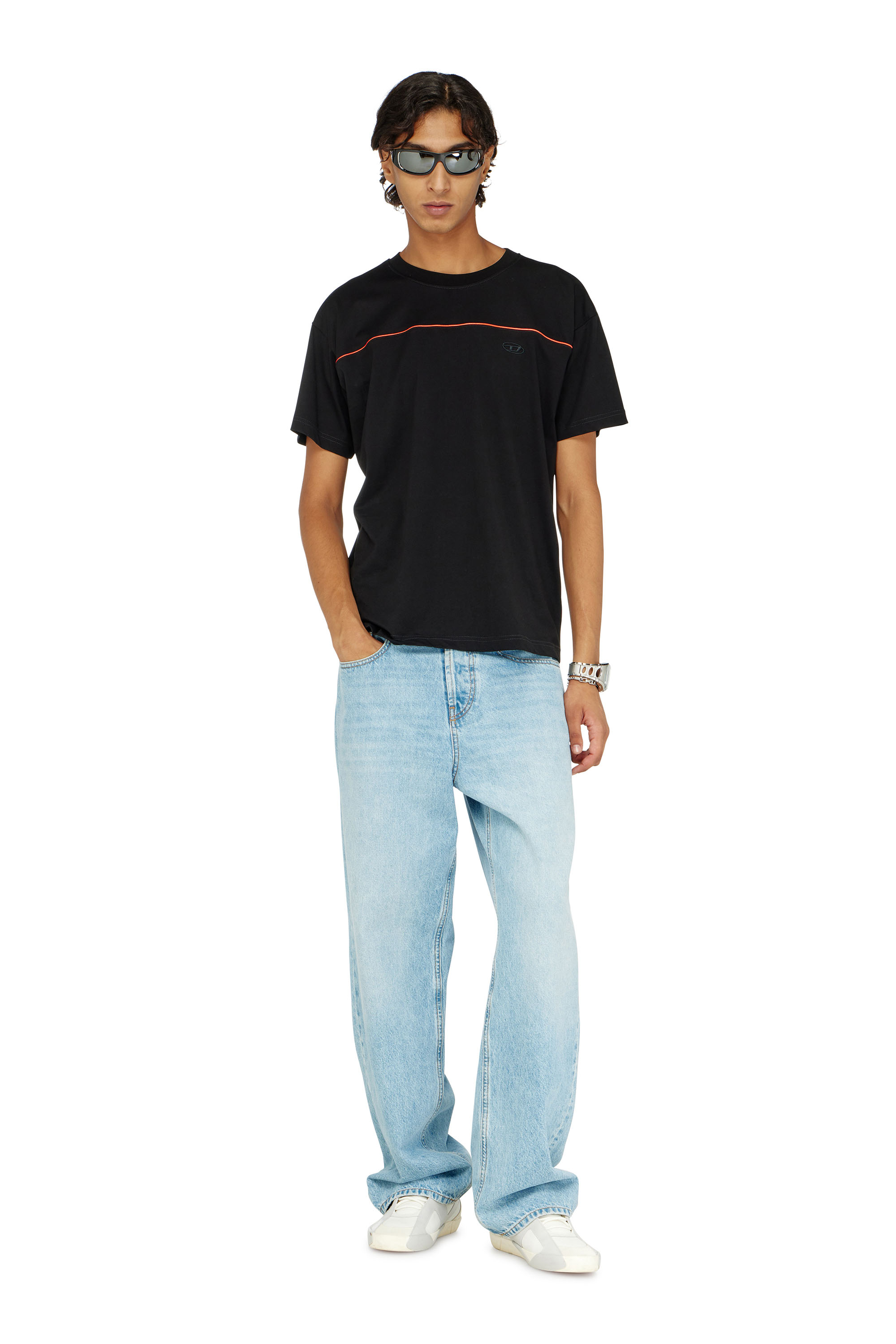 Diesel - T-NORM-PIPING, T-shirt con profili a contrasto Uomo in Nero - 2