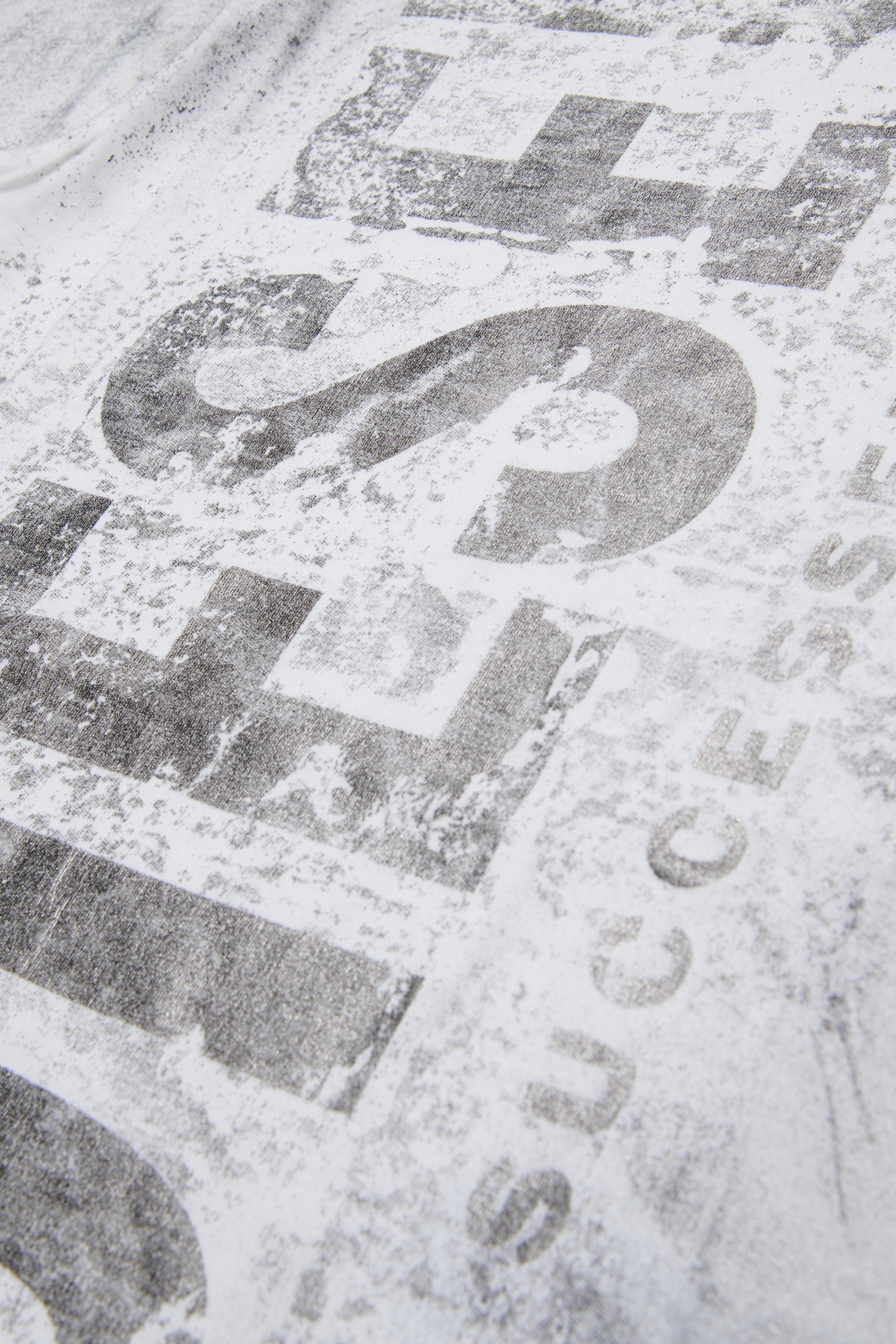 TBOXTQ23 OVER, Bianco