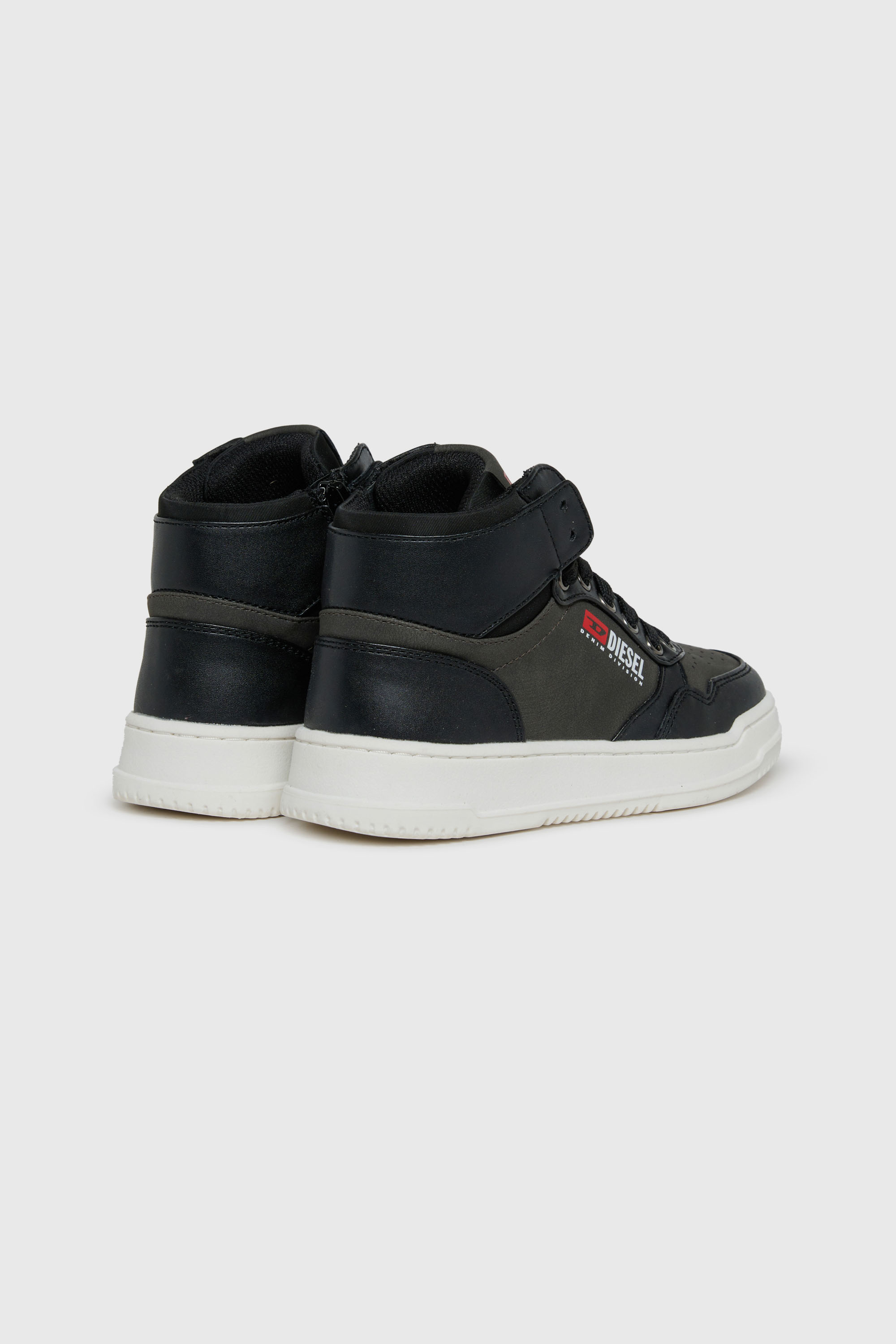 Diesel - S-CASCOUNT-MID, S-Cascount - Sneakers high-top traforate Unisex in Nero - 3