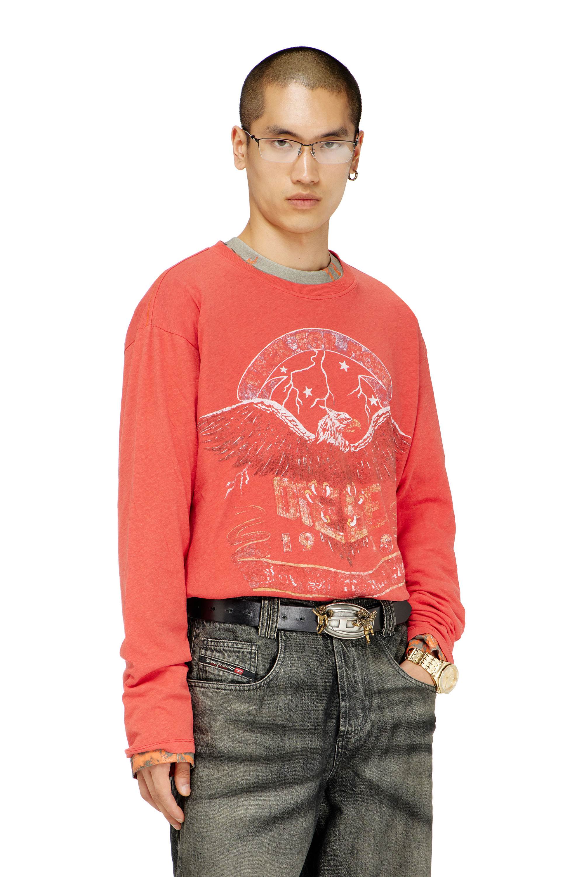 Diesel - T-GERI-LS, T-shirt a manica lunga con grafiche da concerto Uomo in Rosso - 1