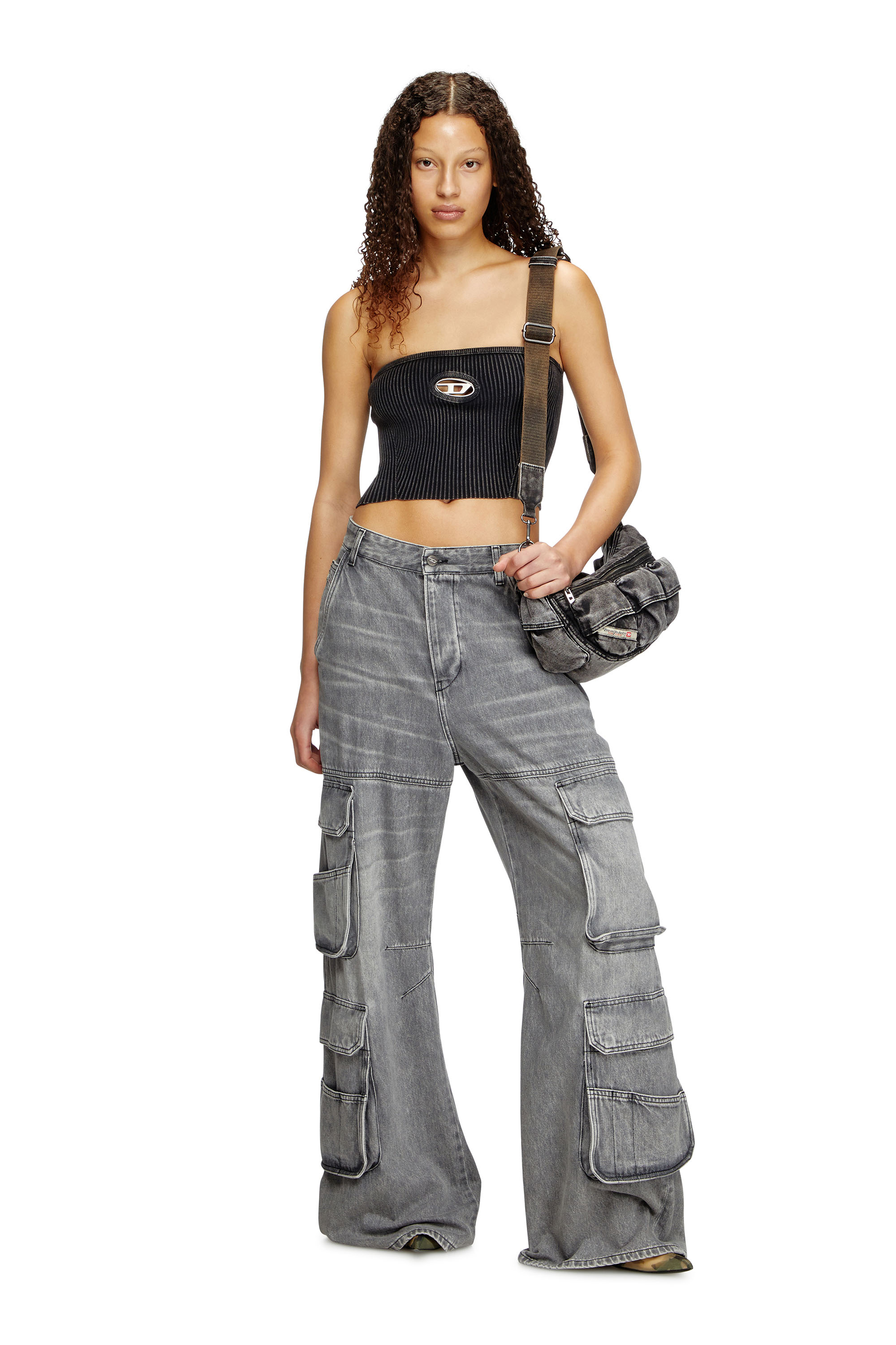 Diesel - M-CLARKSVILLEX-C, Top a fascia con logo cut-out Donna in Nero - 2