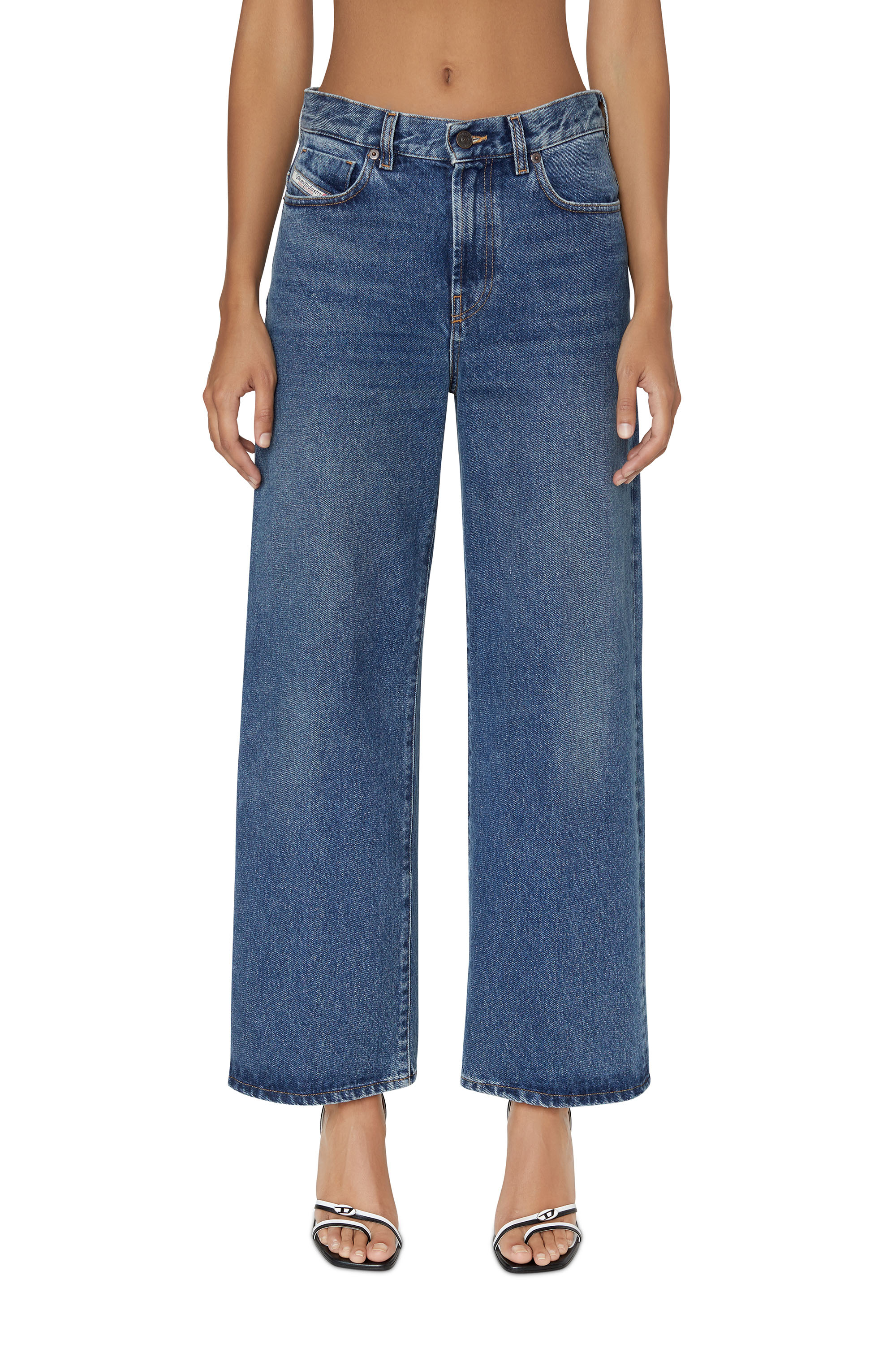 Diesel - 2000 007E5 Bootcut and Flare Jeans, Blu medio - Image 1