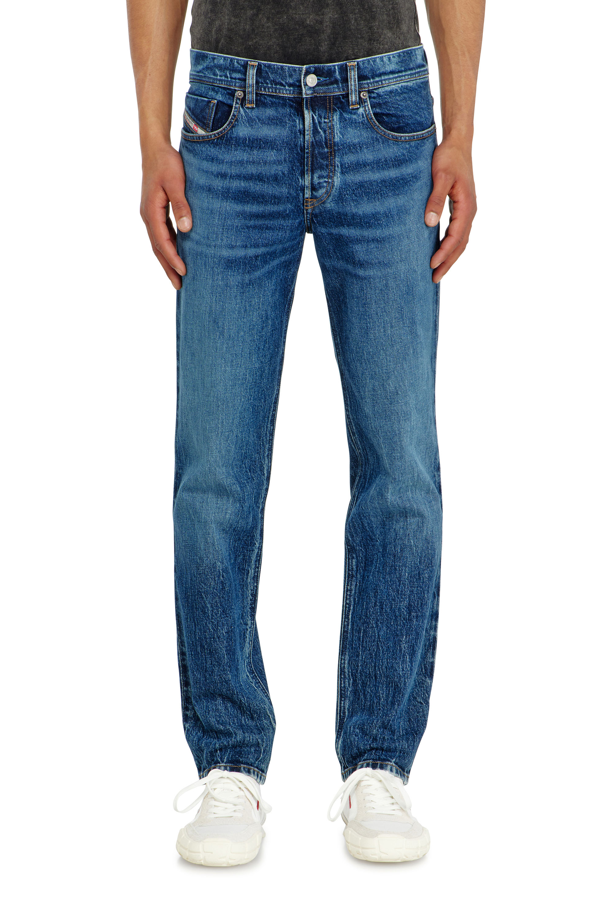 Diesel - Regular Jeans 2023 D-Finitive 0KBBQ Uomo, Blu Scuro - Image 4