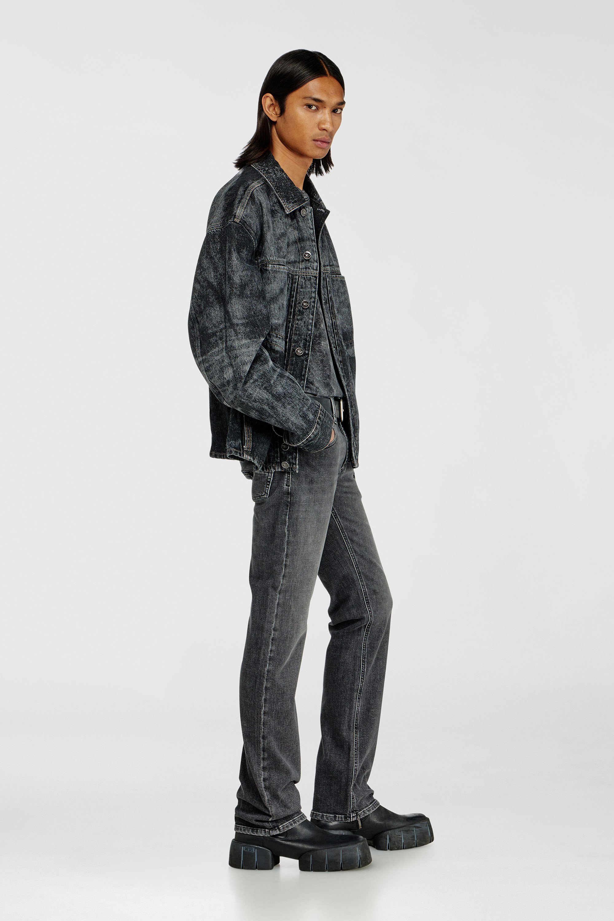 Diesel - Regular Jeans 1985 Larkee 0HDBD Uomo, Nero/Grigio scuro - Image 2