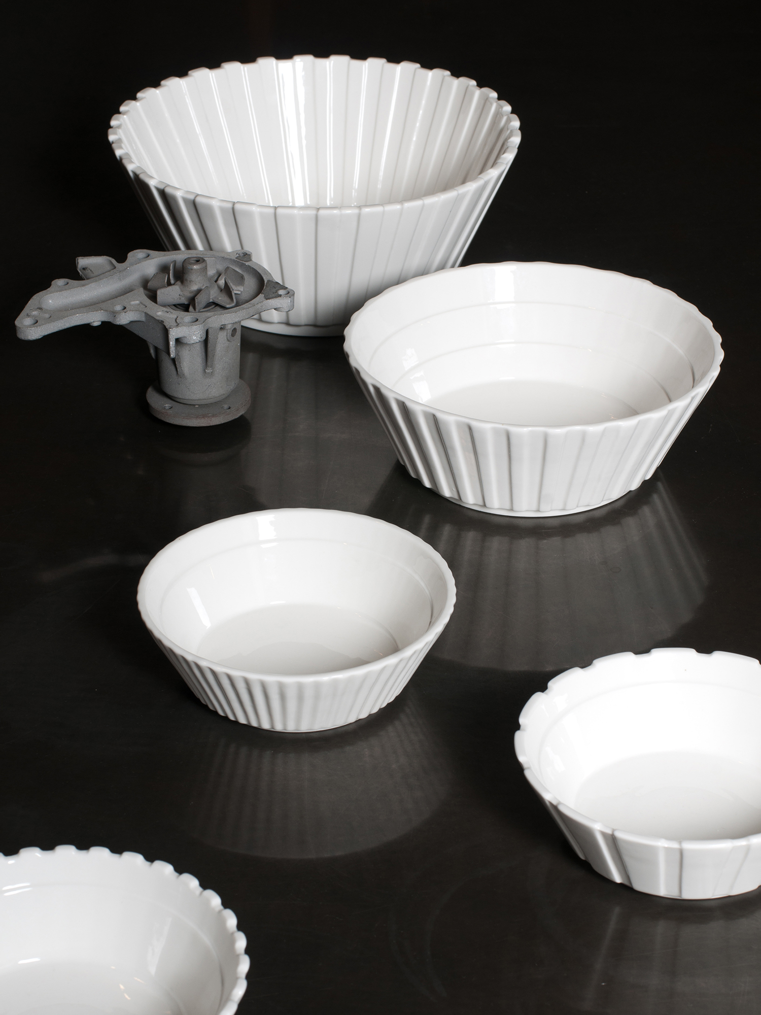 Diesel - 10983 MACHINE COLLEC, Fruttiera in porcellana, ø cm 16,3/6,4" Unisex in Bianco - 4