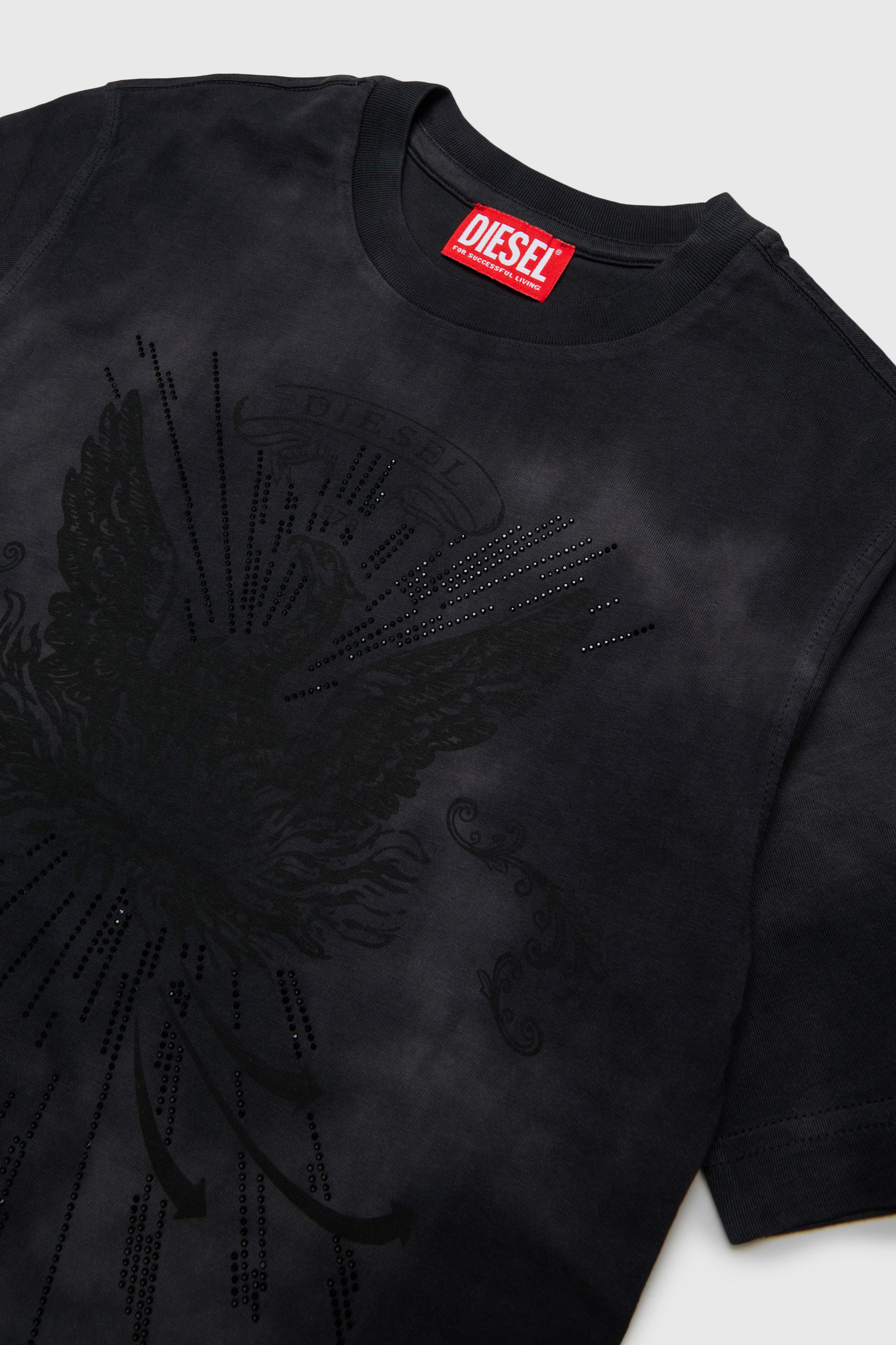 Diesel - TFIN OVER, T-shirt con motivo fenice decorato Uomo in Nero - 3