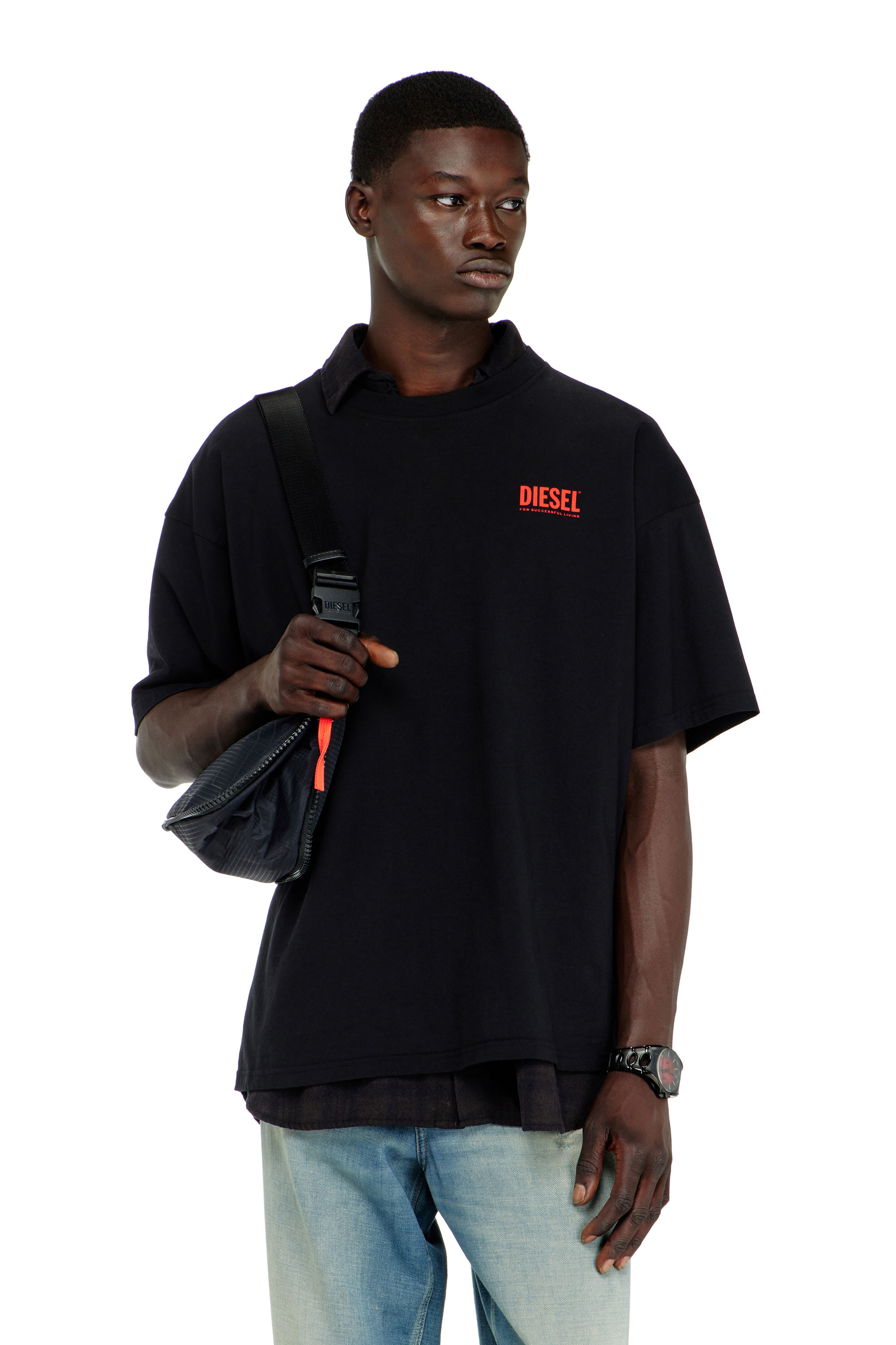Diesel - T-BOXT-BISK, T-shirt in cotone con stampa Diesel Biscotto Uomo in Nero - 3