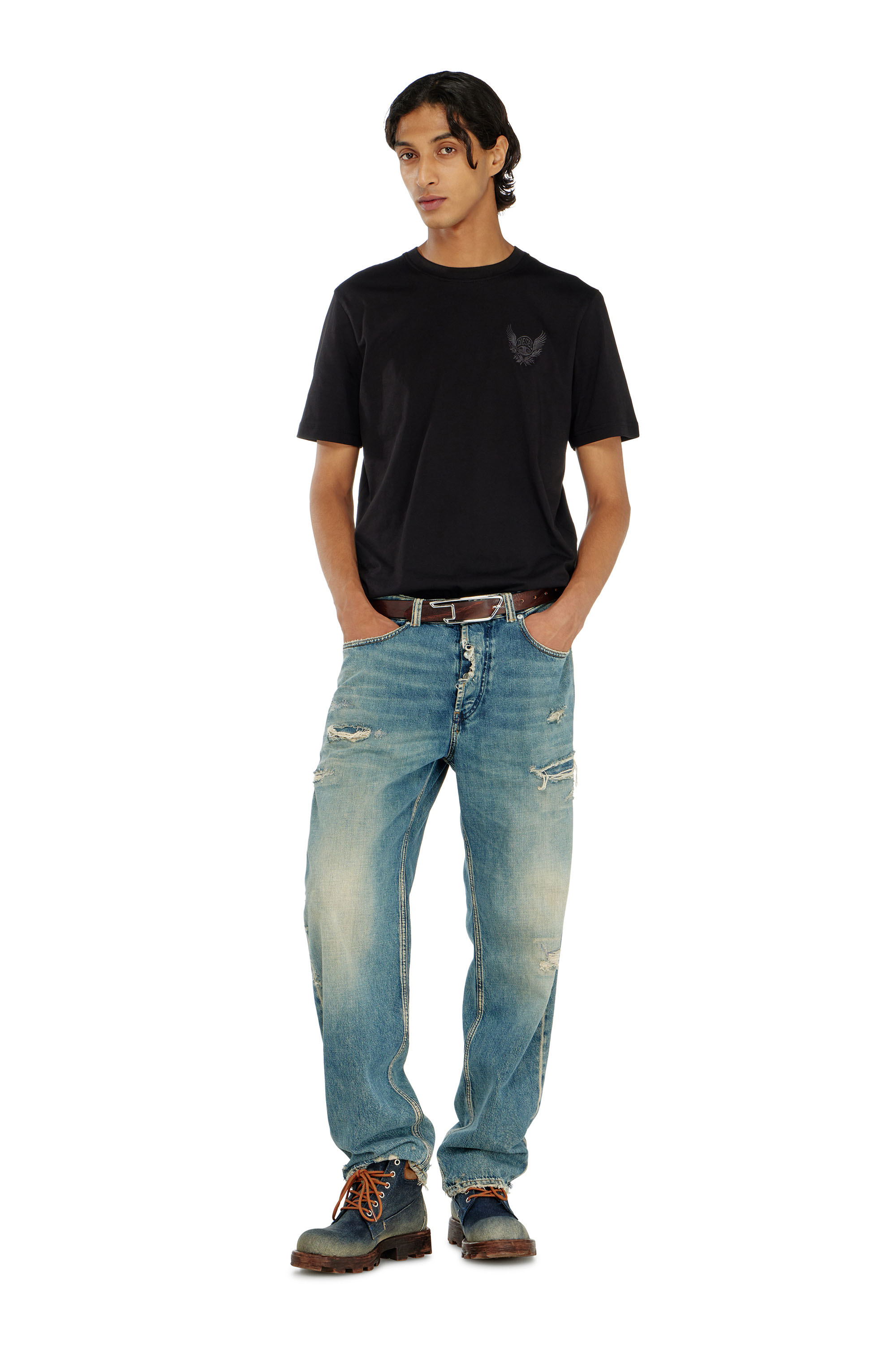 Diesel - T-ADJUST-AA8, T-shirt in cotone con motivo logo sul petto Uomo in Nero - 2
