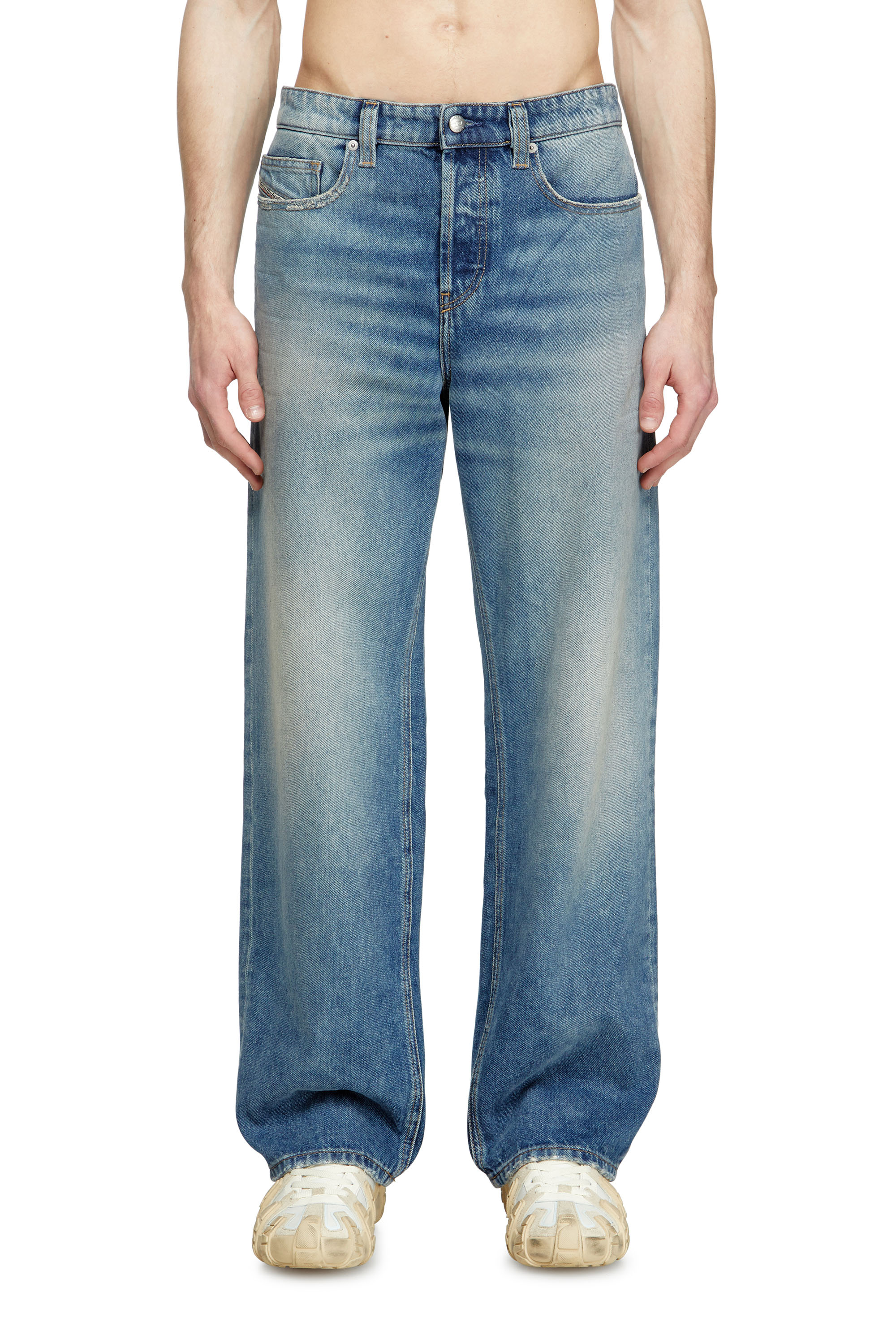 Diesel - Relaxed Jeans 2001 D-Macro 0DBEB Uomo, Blu medio - Image 1