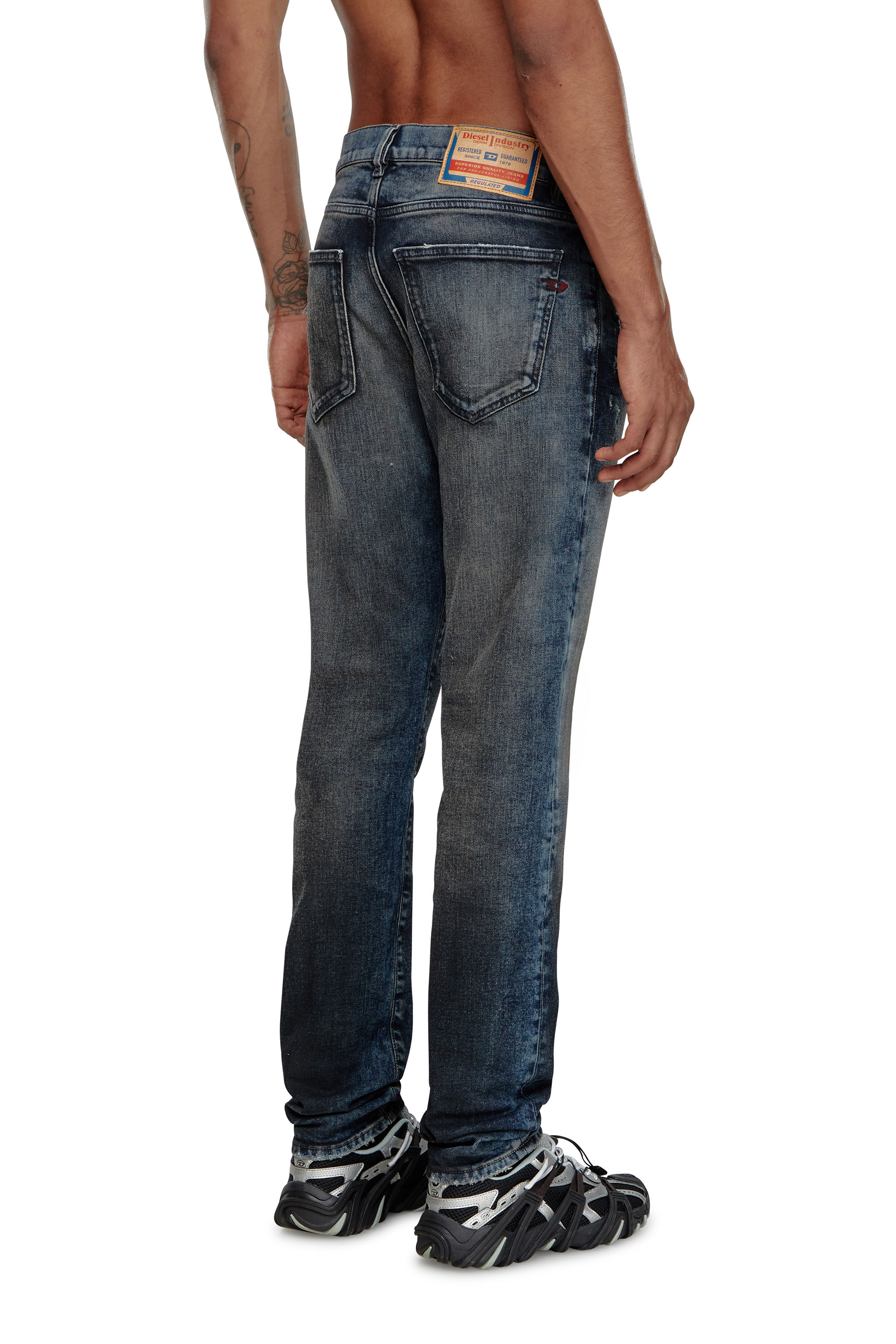 Diesel - Slim Jeans 2019 D-Strukt 09H54 Uomo, Blu Scuro - Image 4