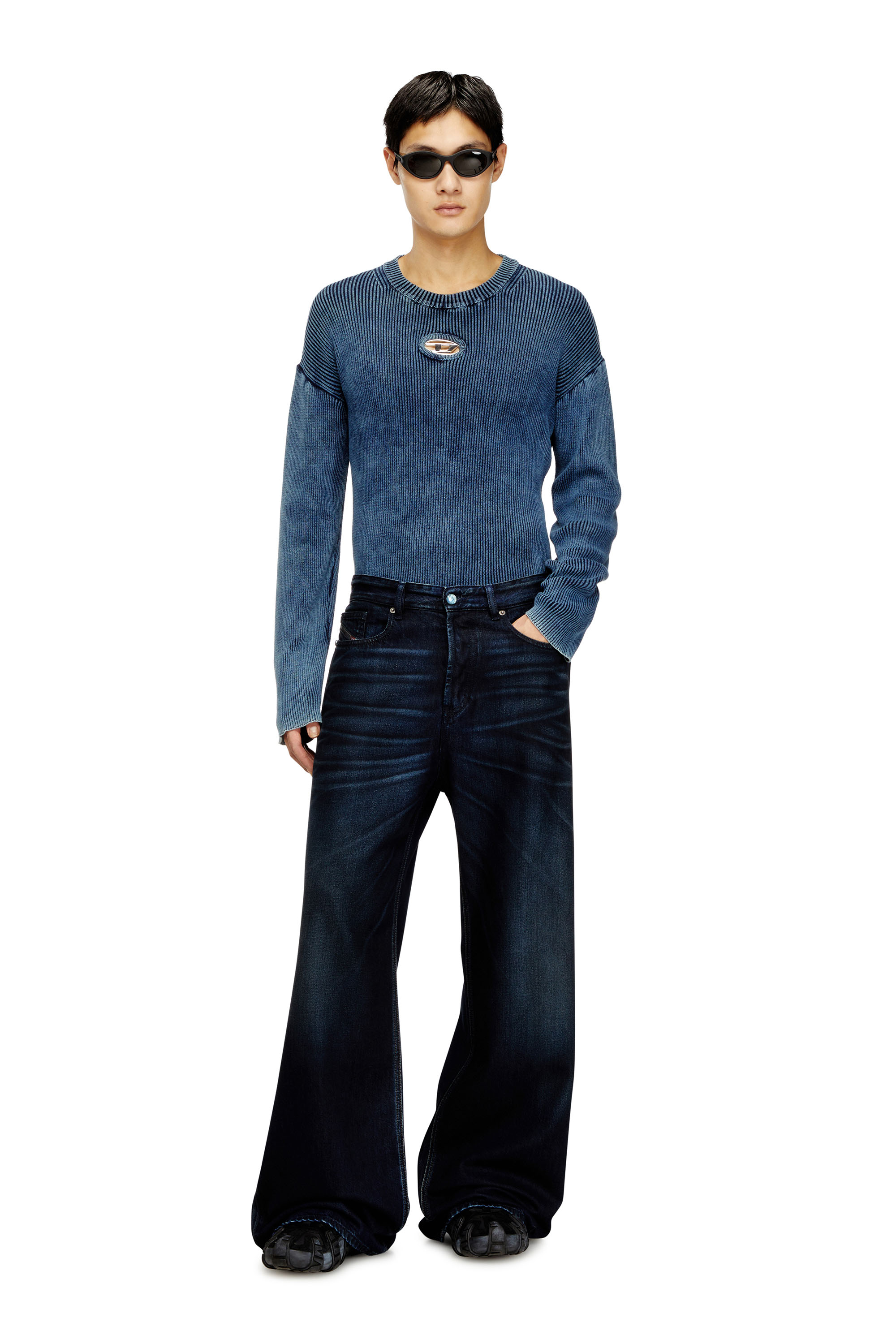 Diesel - Relaxed Jeans D-Rise 09N21 Uomo, Blu Scuro - Image 2