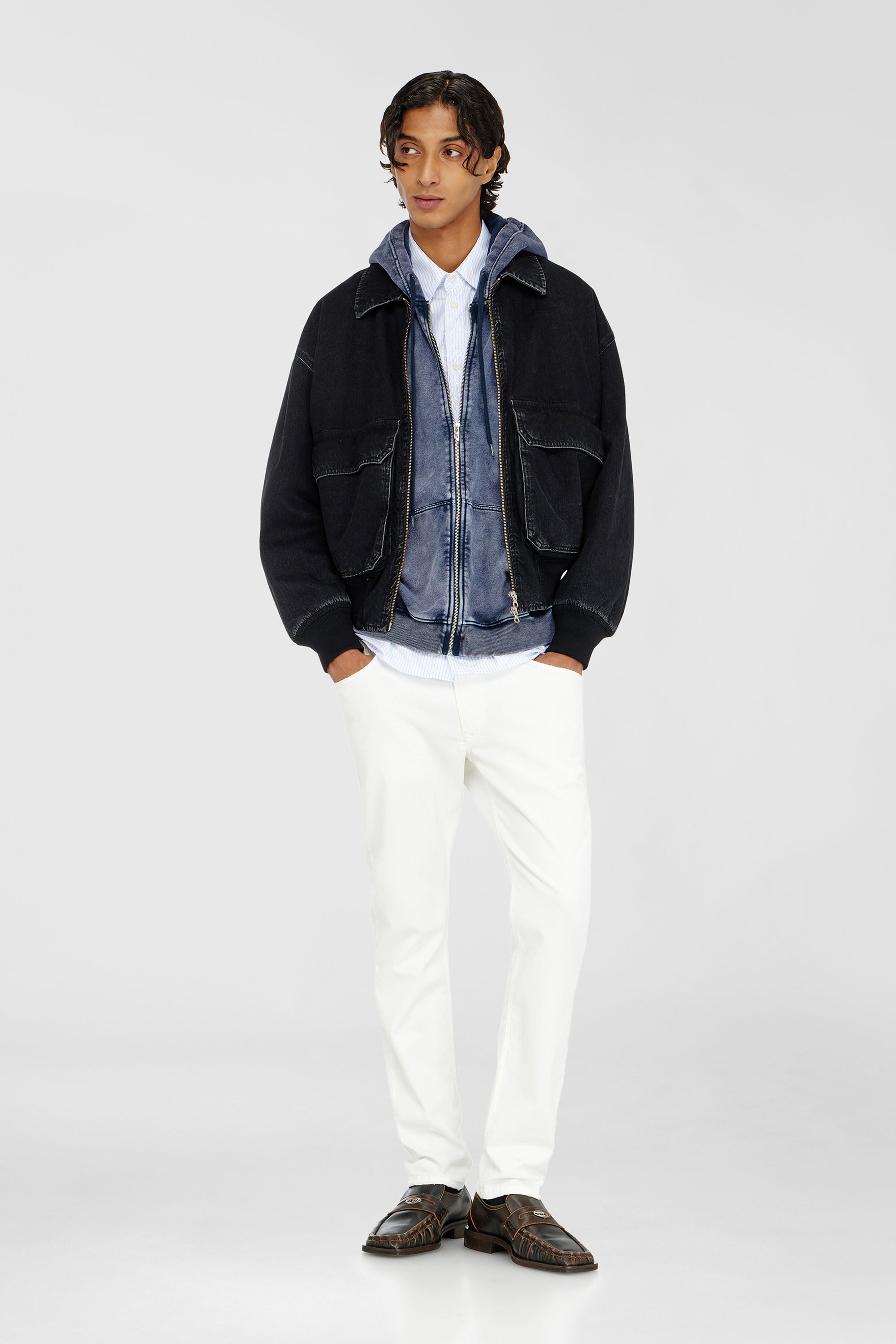 Diesel - Regular 2032 D-Krooley-BW Joggjeans&reg; 068HX Uomo, Bianco - Image 1