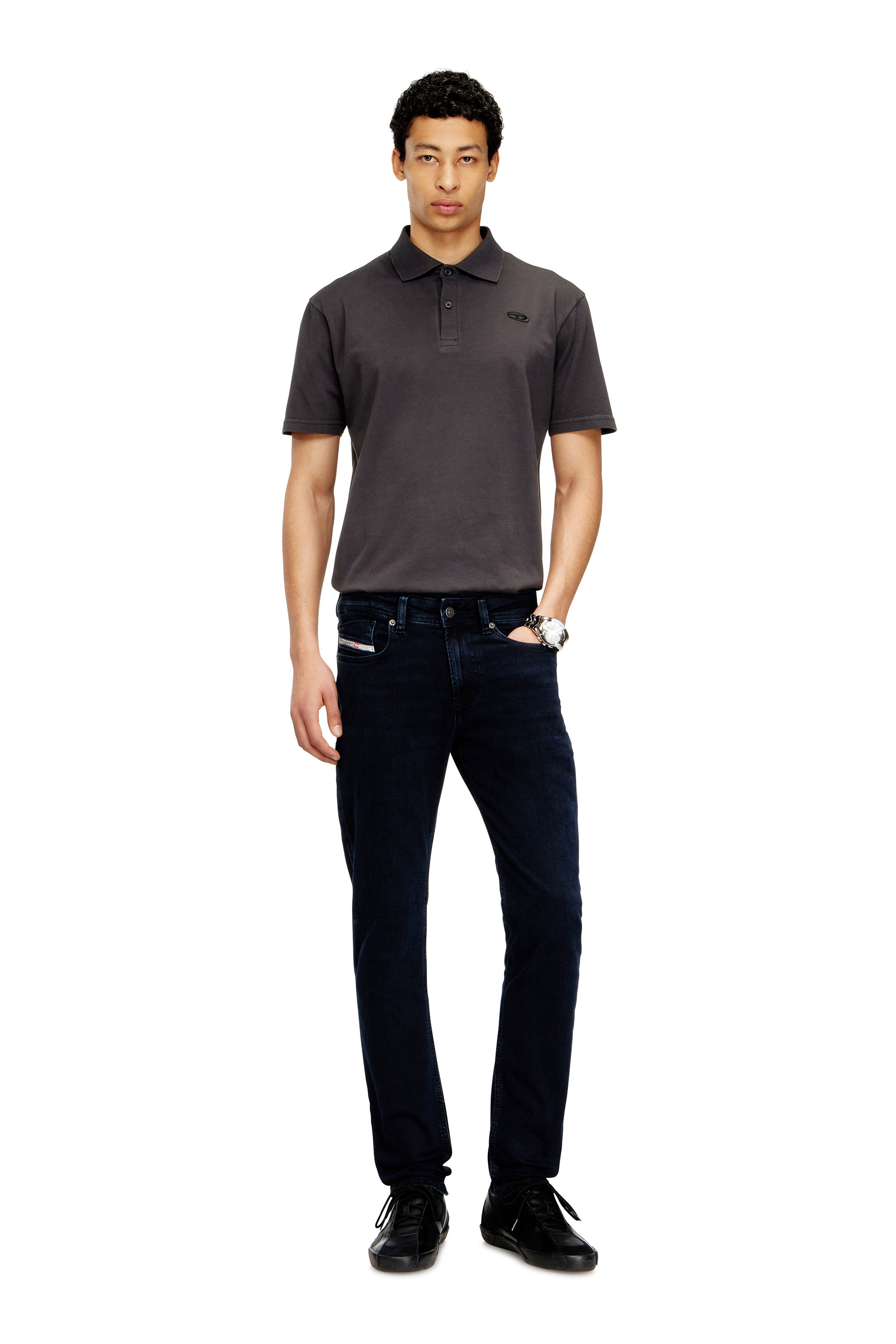 Diesel - Skinny Jeans 1979 Sleenker 0KBBG Uomo, Blu Scuro - Image 2