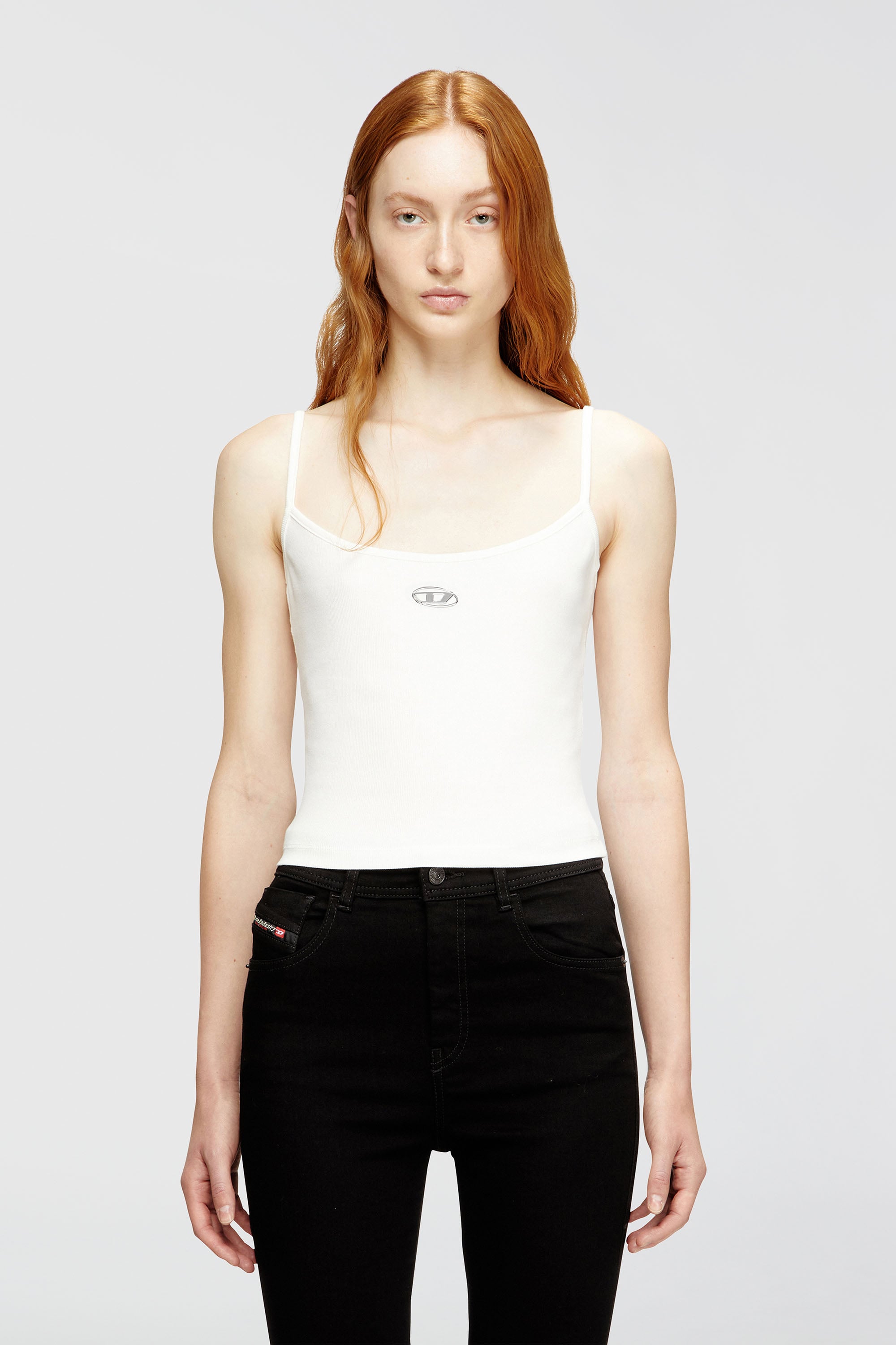 Diesel - T-HUPY-OD, Canotta a costine con Oval D metallizzato Donna in Bianco - 1