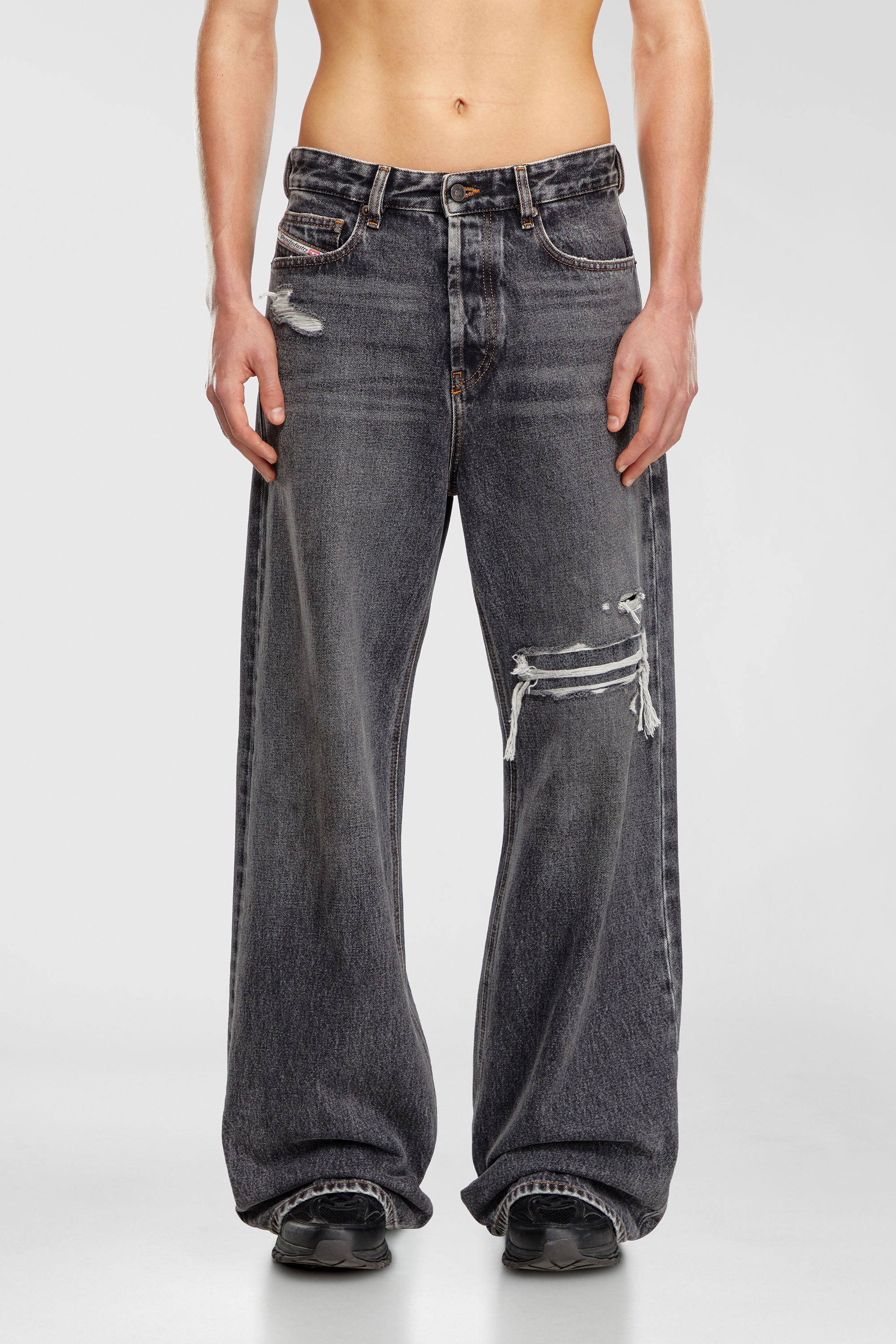 Diesel - Relaxed Jeans 1996 D-Sire 007F6 Unisex, Nero/Grigio scuro - Image 2