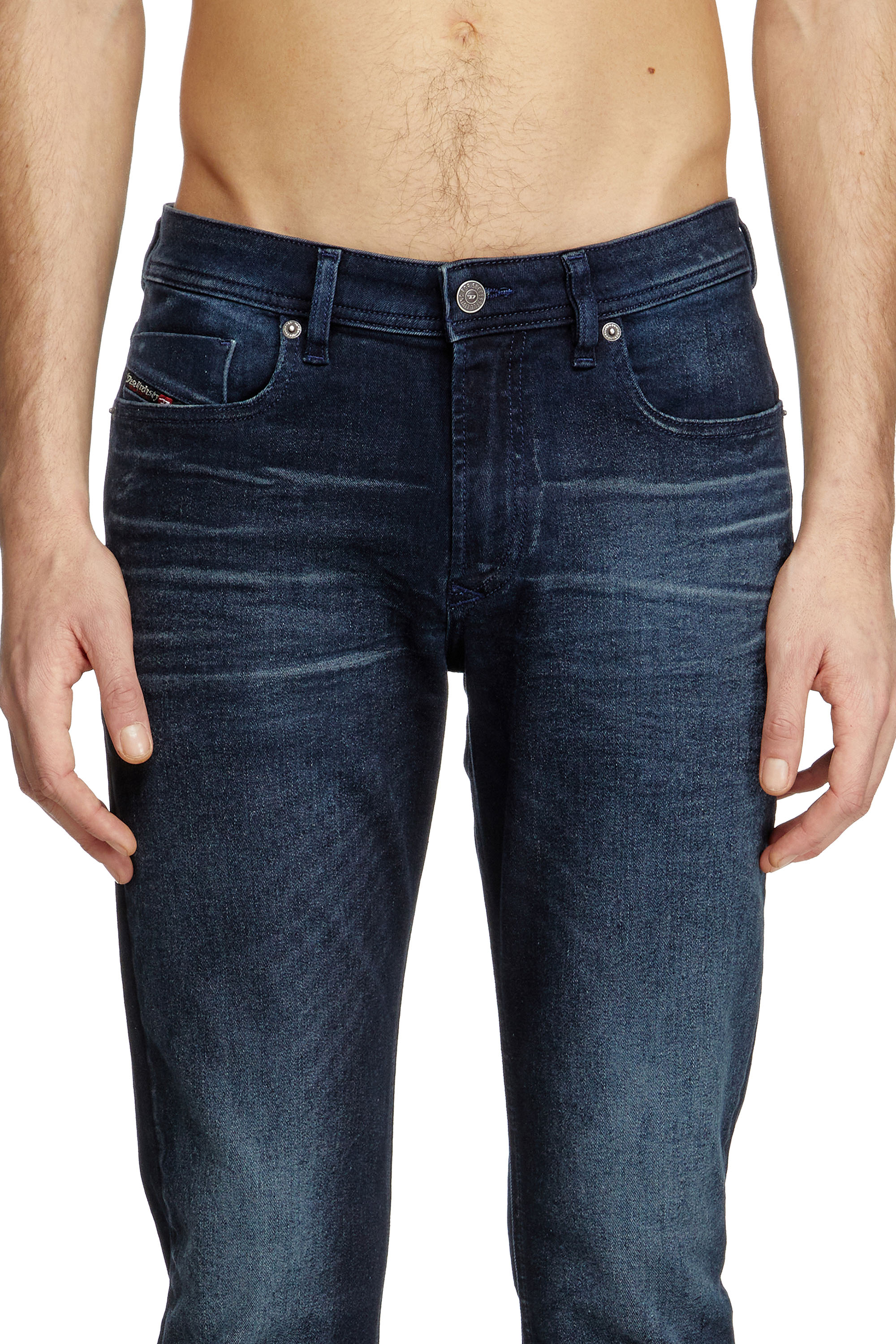 Diesel - Skinny Jeans 1979 Sleenker 0BMBU Uomo, Blu Scuro - Image 4