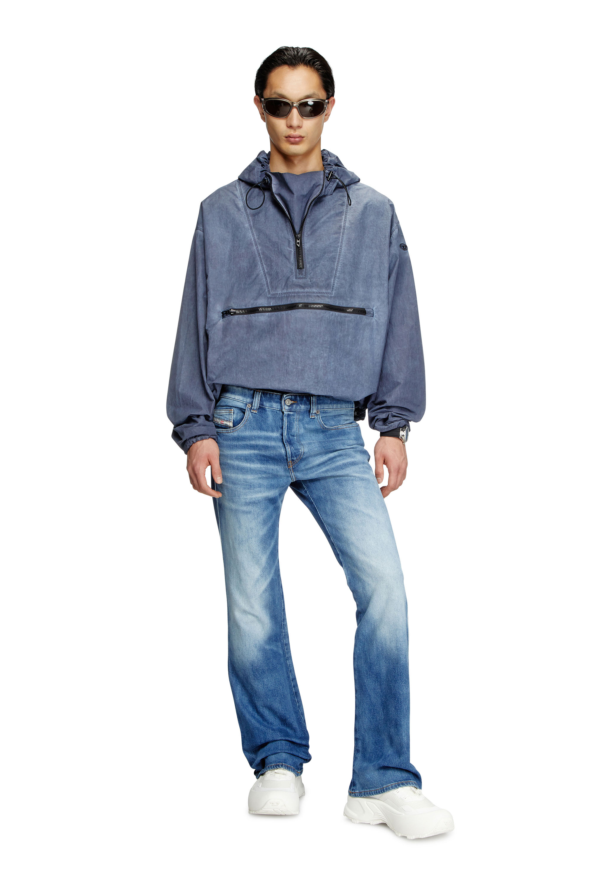 Diesel - Bootcut Jeans 1998 D-Buck 09L19 Uomo, Blu medio - Image 1