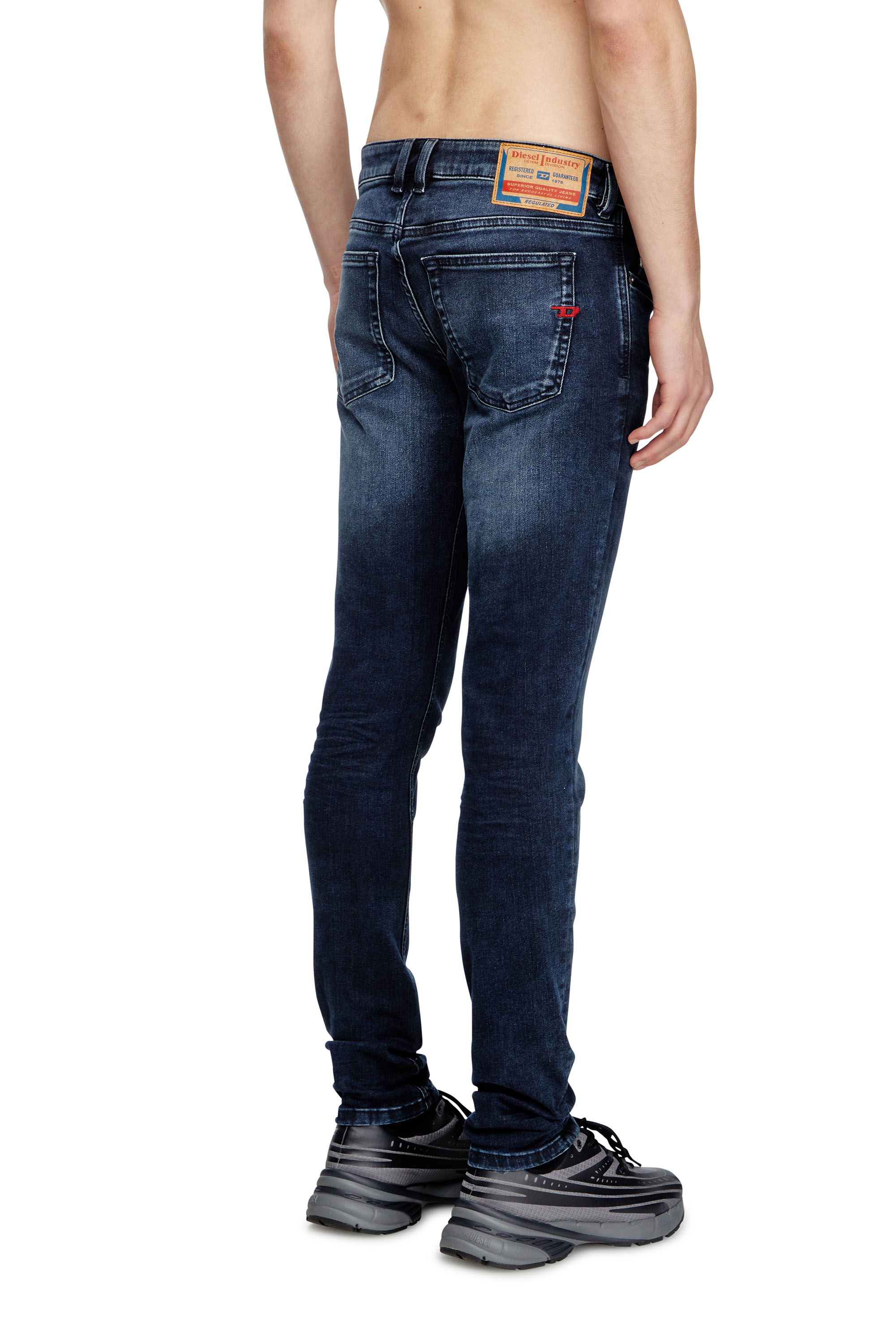 Diesel - Skinny Jeans 1979 Sleenker 0ENAR Uomo, Blu Scuro - Image 4